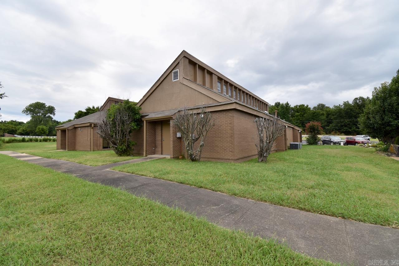 810 Newman (B) Dr  Helena, AR