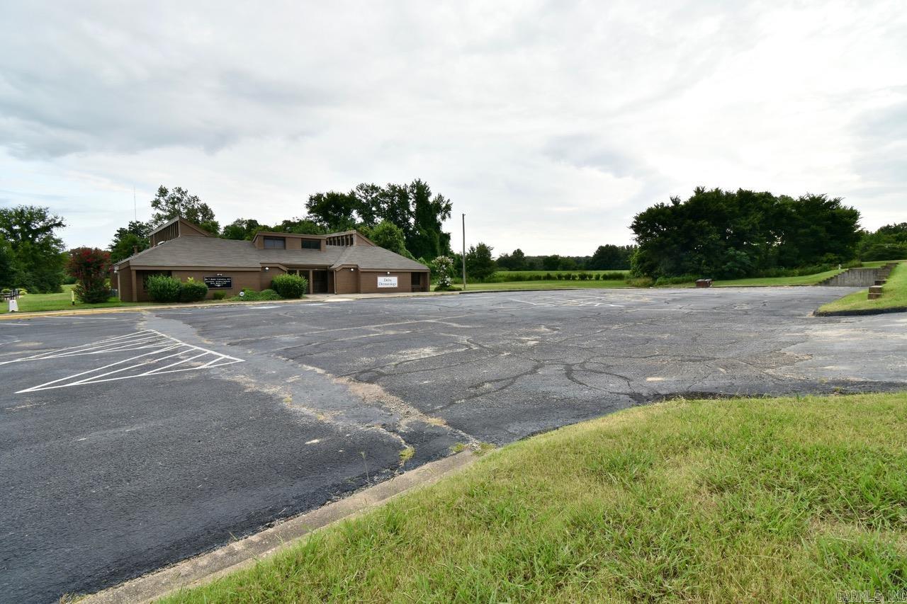 810 Newman (B) Dr  Helena, AR