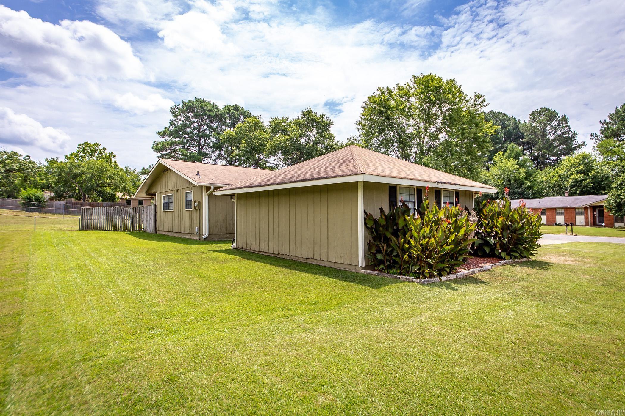 418 Pine Meadows  Hot Springs, AR