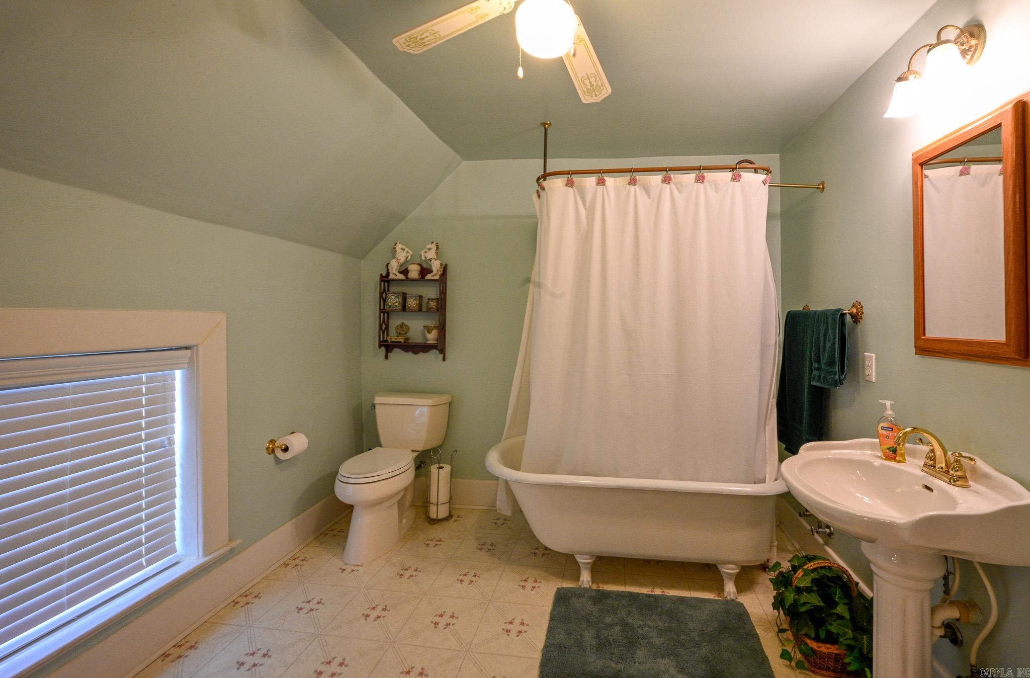 310 Tenth  Mena, AR