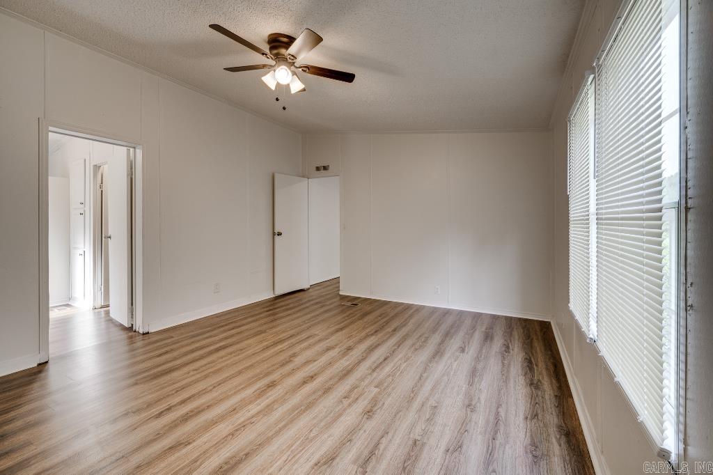 84 E Greentree  Ward, AR