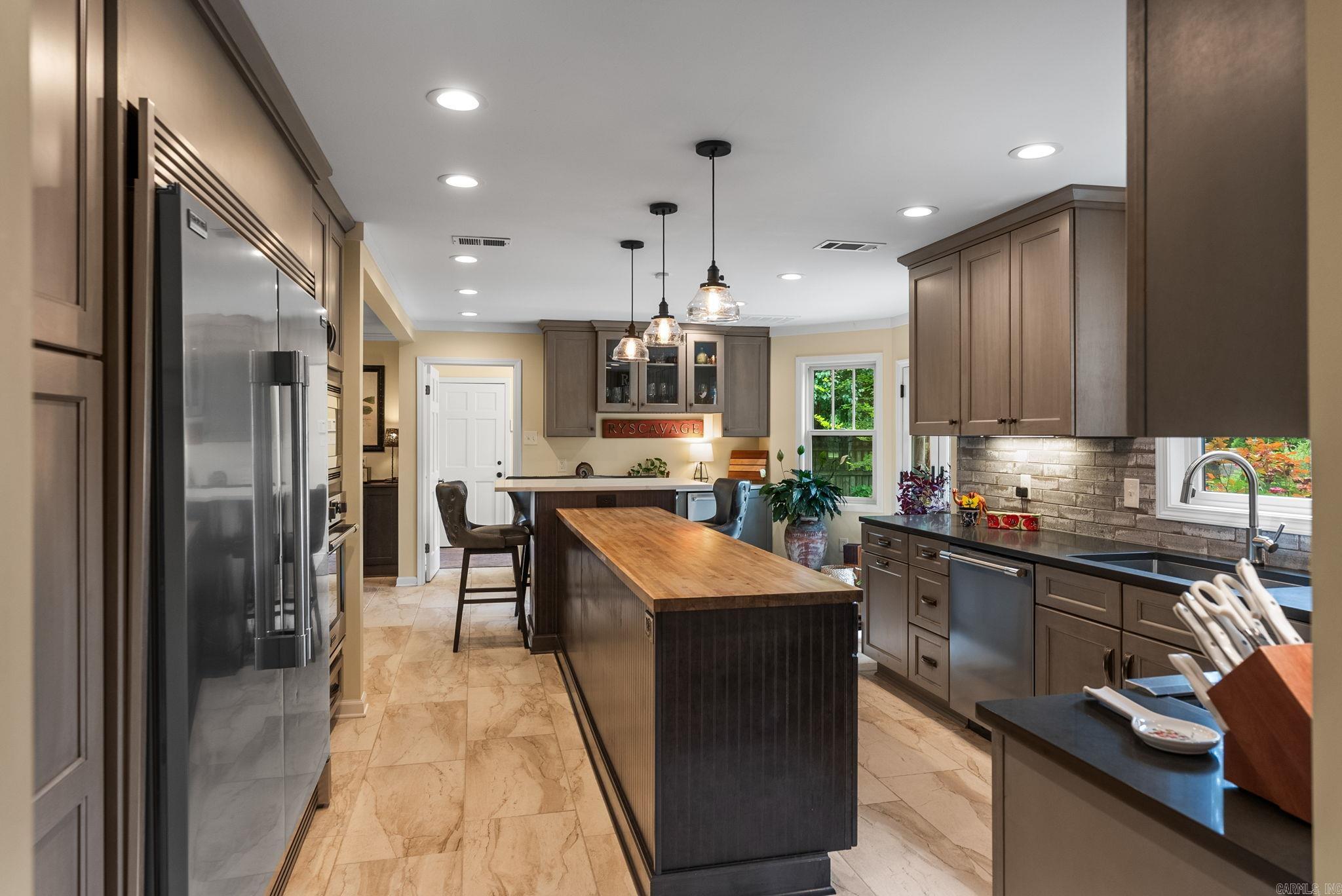 263 Pleasant Valley Drive Little Rock, AR 72212