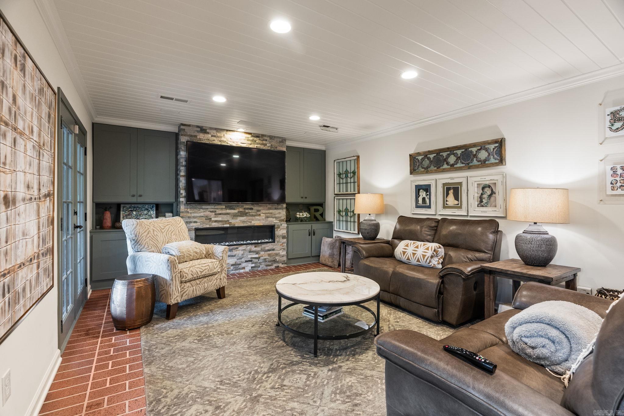 263 Pleasant Valley Drive Little Rock, AR 72212