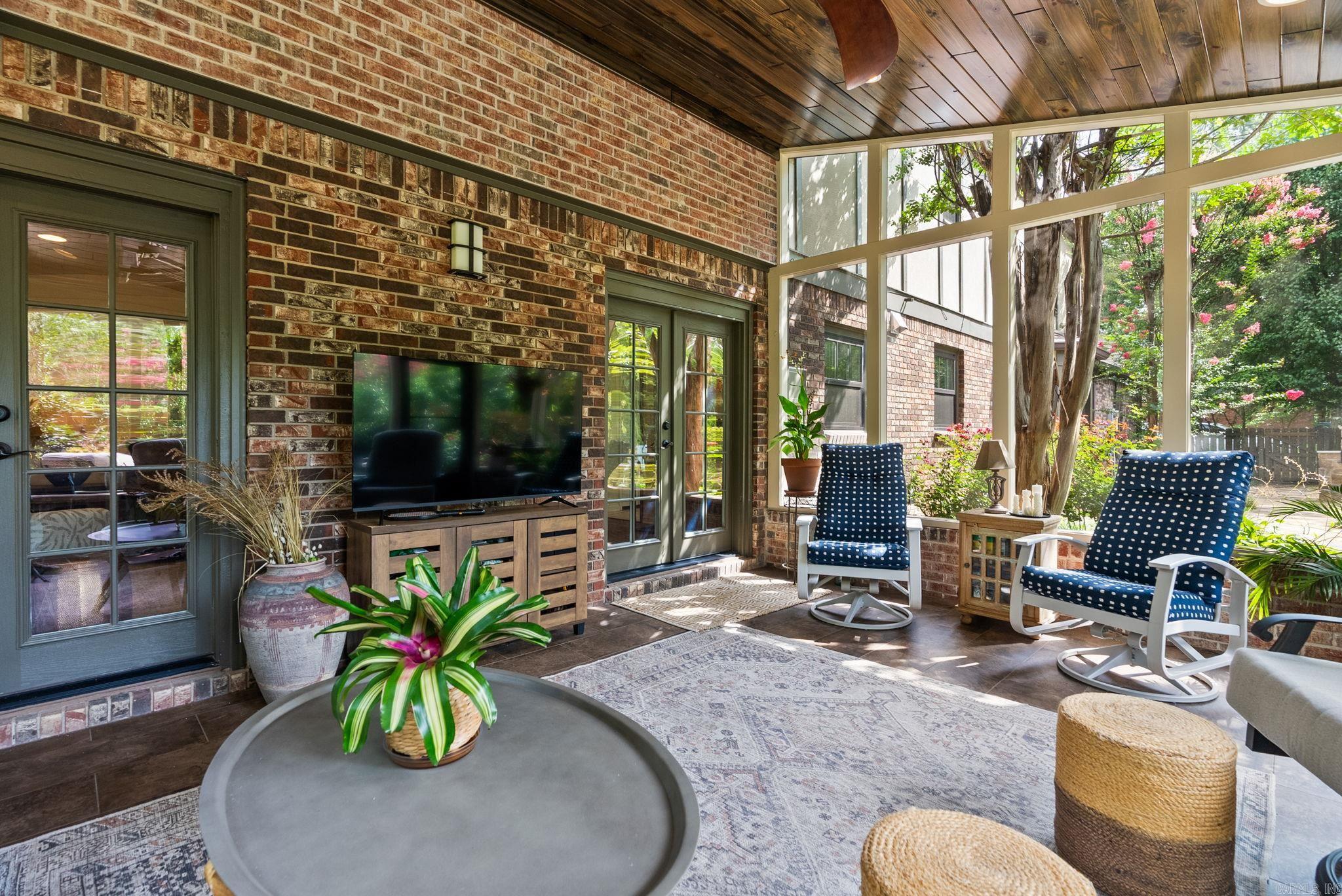 263 Pleasant Valley Drive Little Rock, AR 72212
