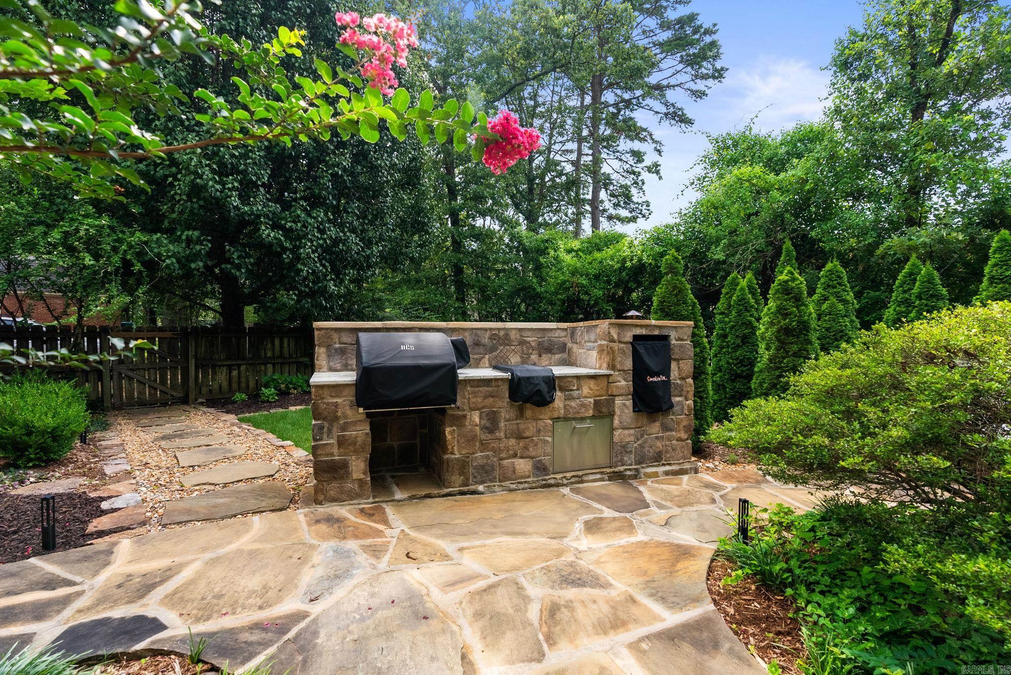 263 Pleasant Valley Drive Little Rock, AR 72212