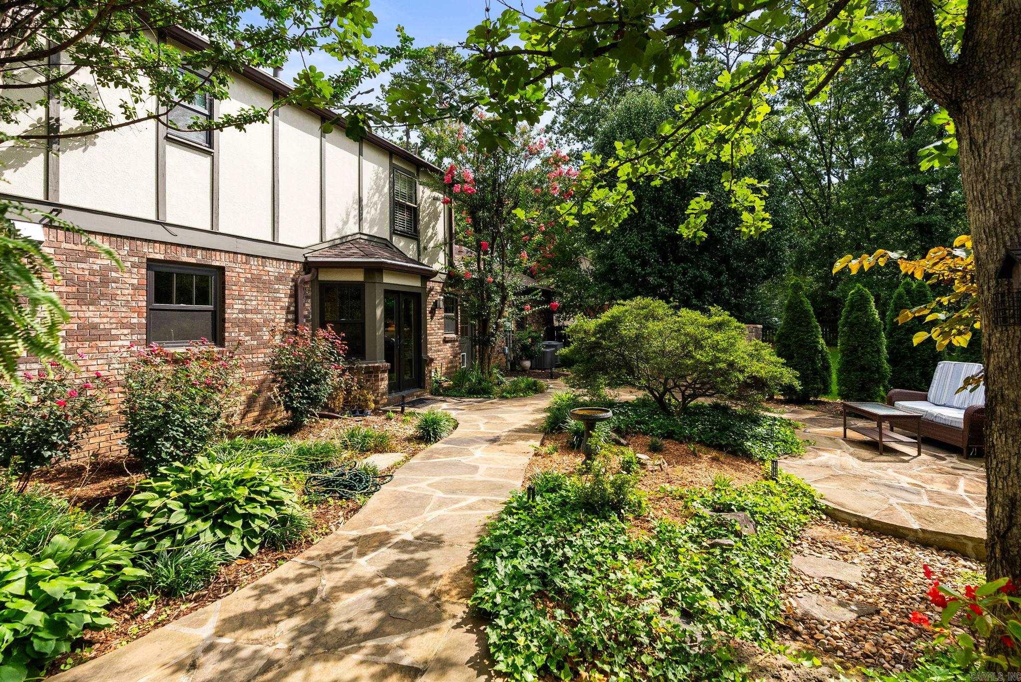 263 Pleasant Valley Drive Little Rock, AR 72212