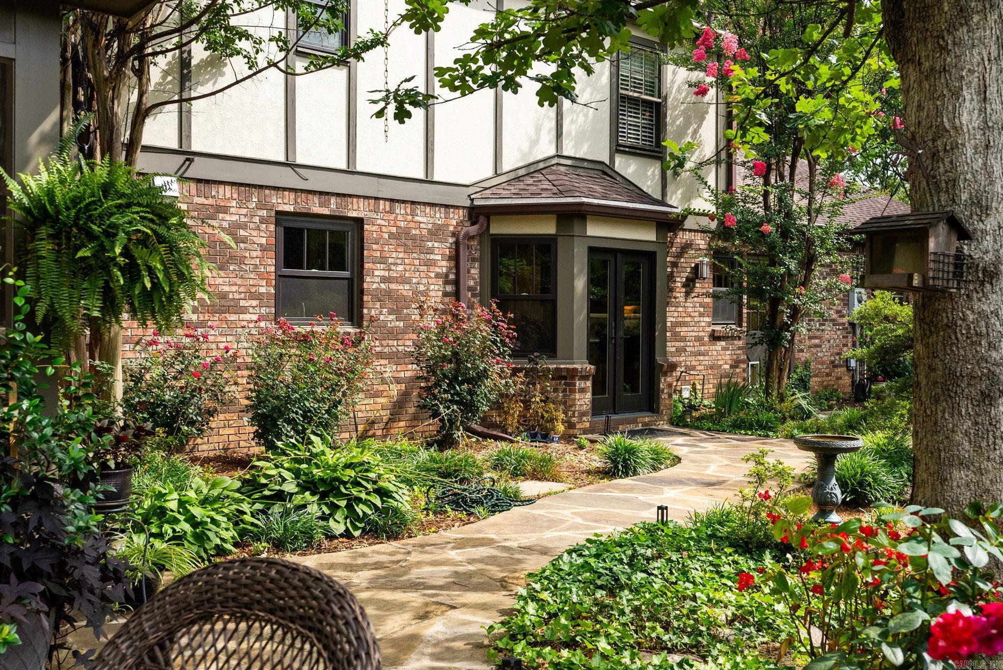 263 Pleasant Valley Drive Little Rock, AR 72212