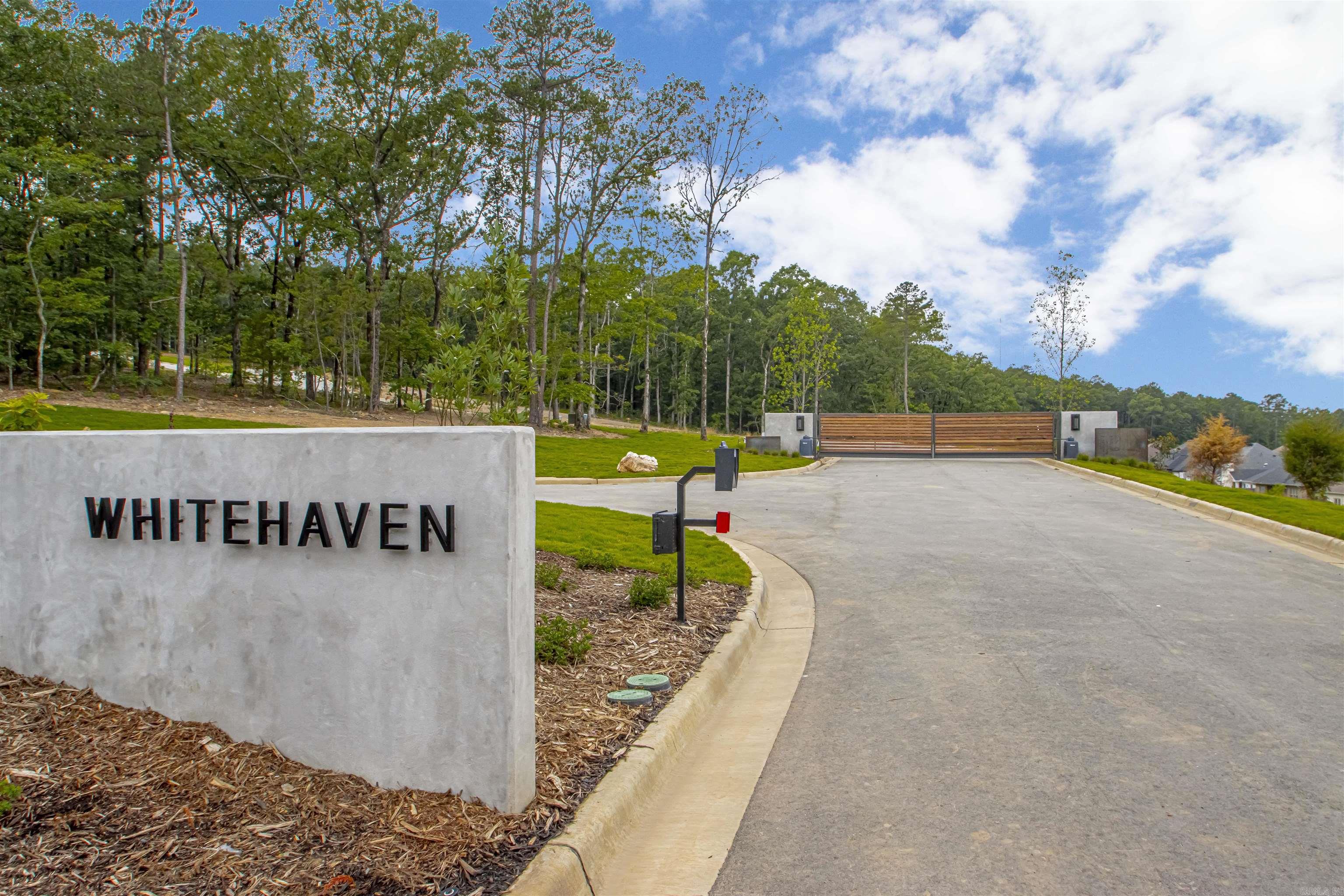 1 Whitehaven  Little Rock, AR