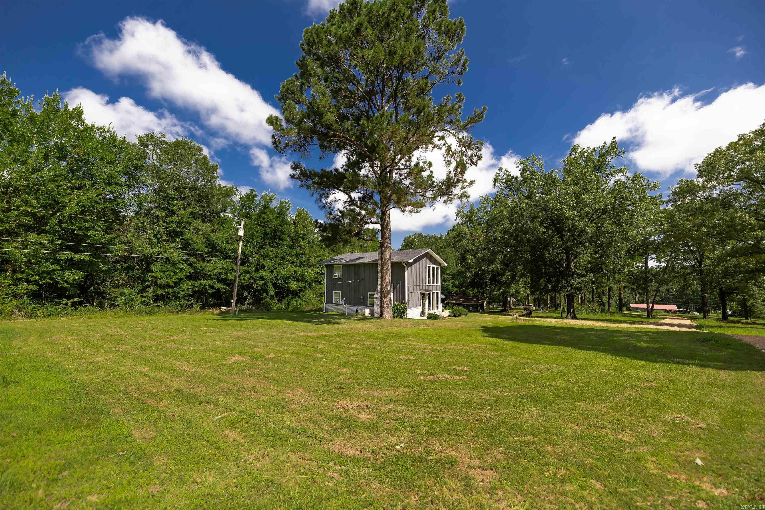 1795 Bowen Hill Rd  Gurdon, AR