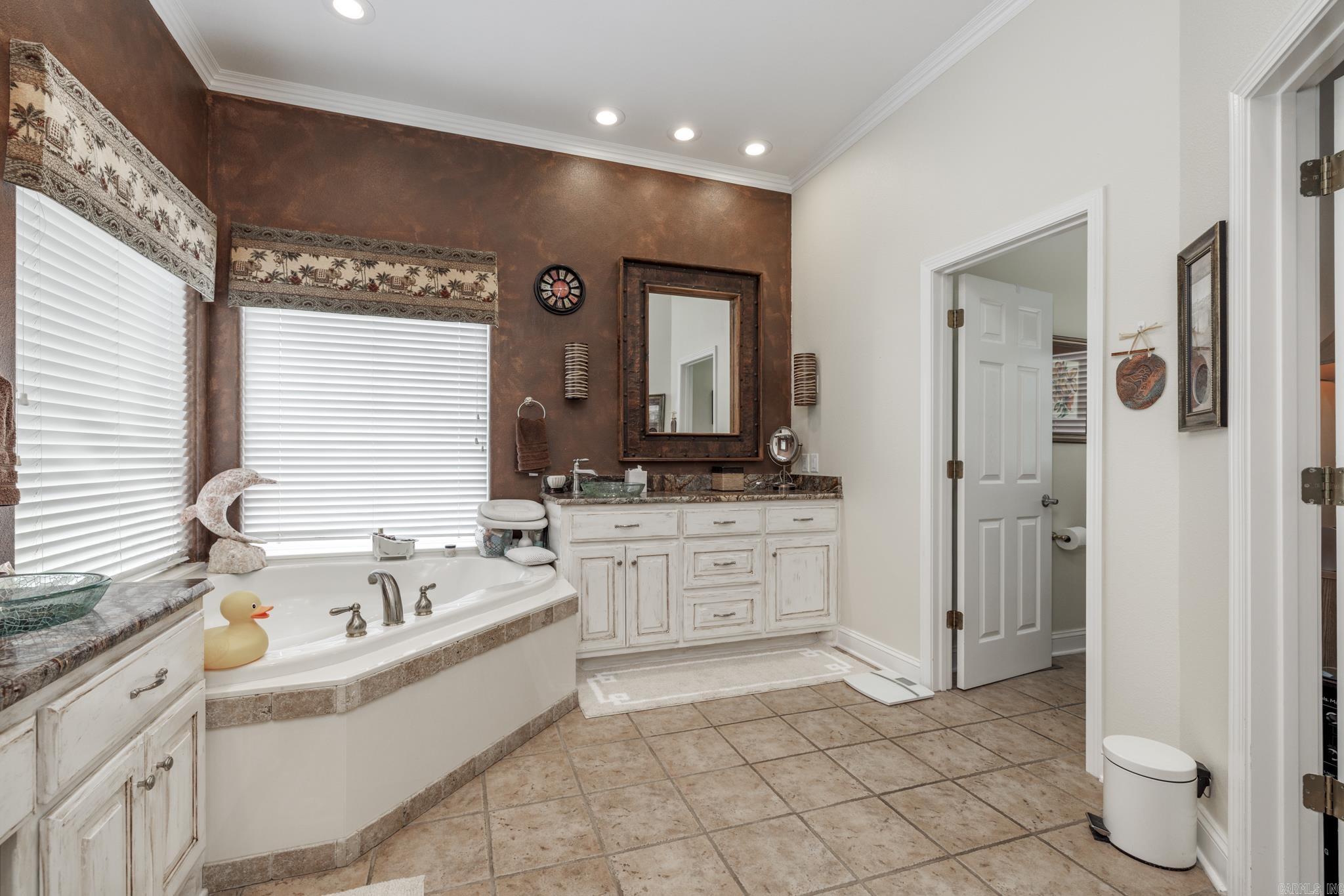 4 Sitiar Way Hot Springs Village, AR 71909