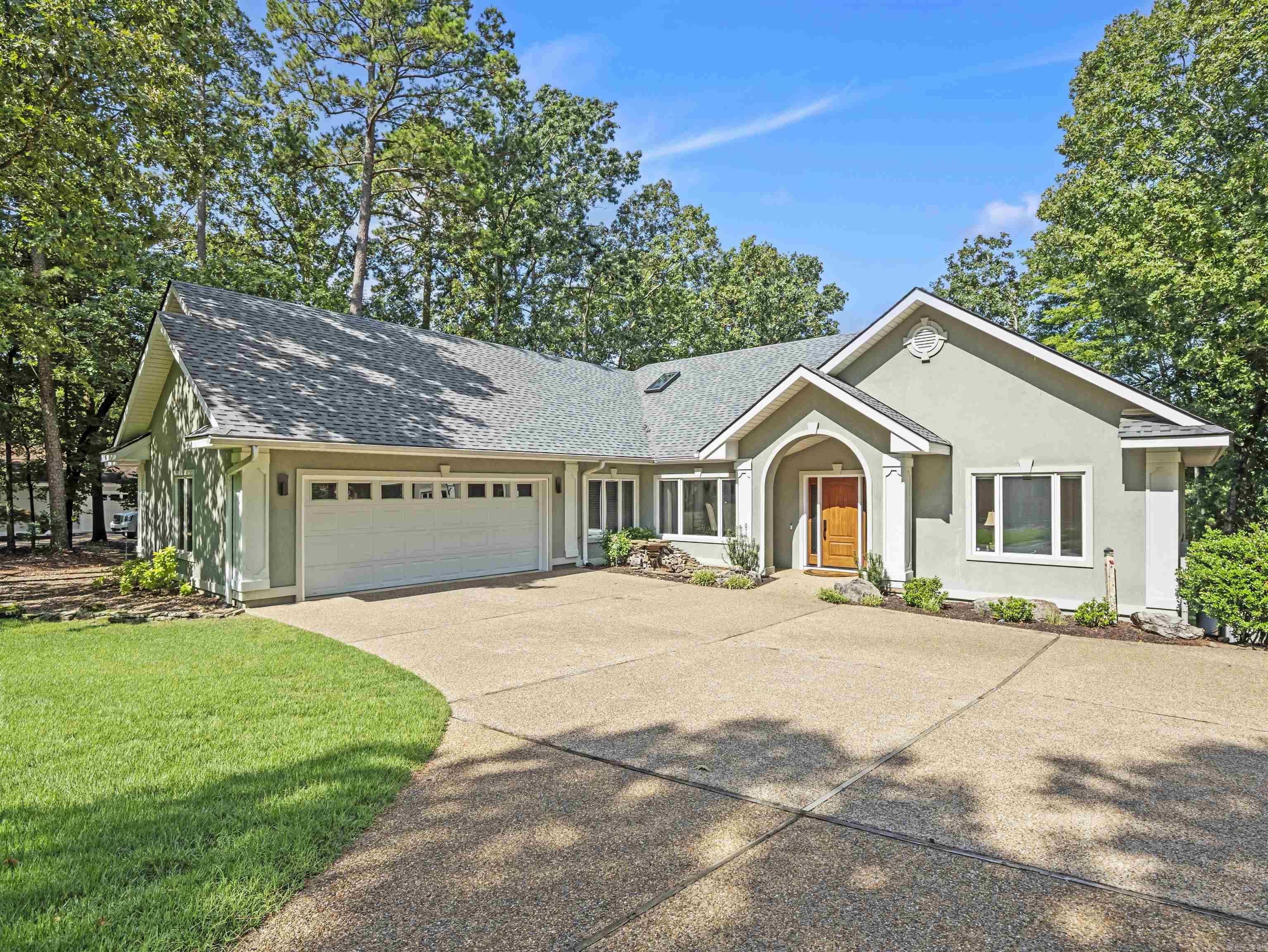11 Realeza Ct.  Hot Springs Village, AR