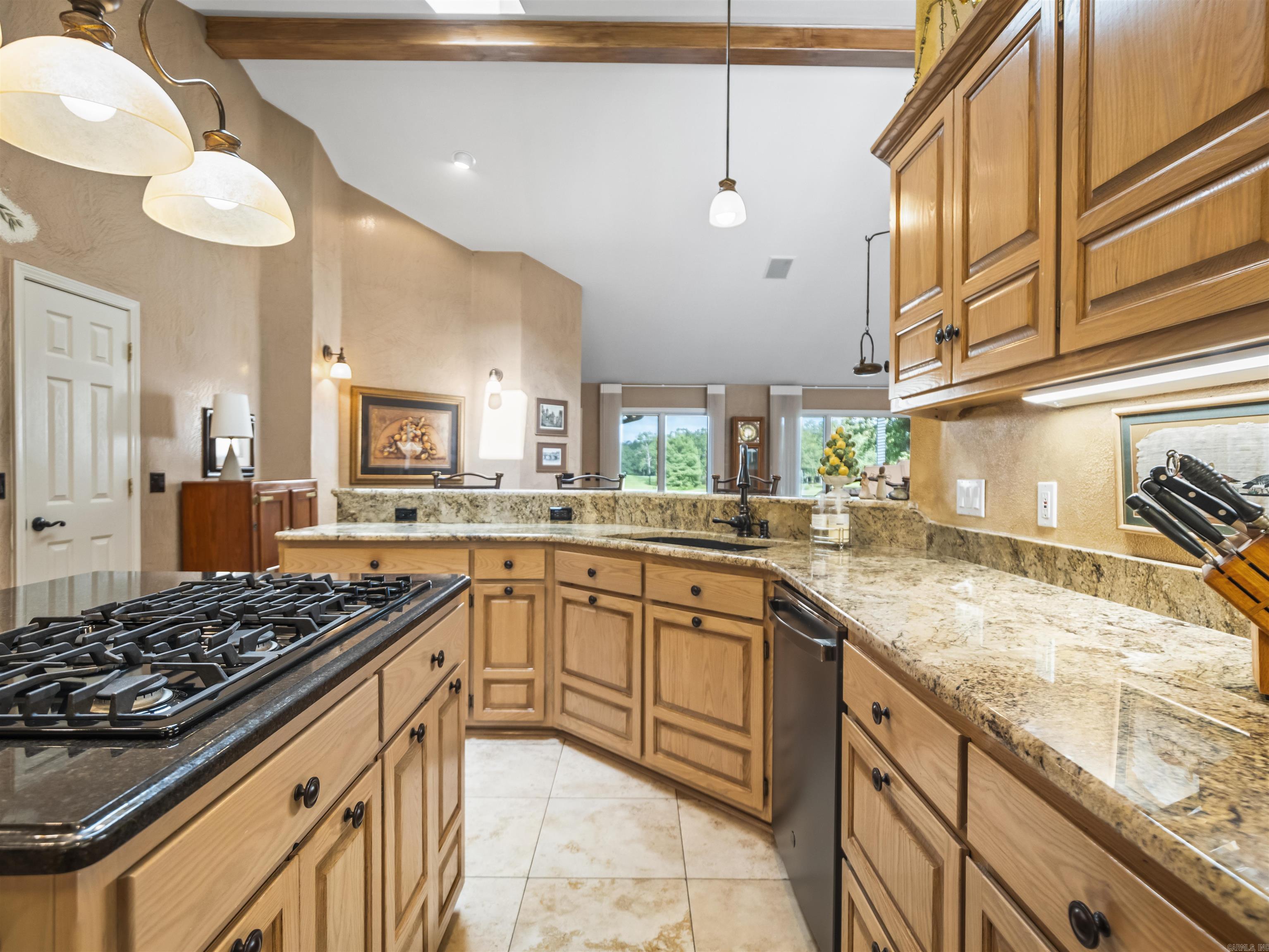 11 Realeza Ct.  Hot Springs Village, AR