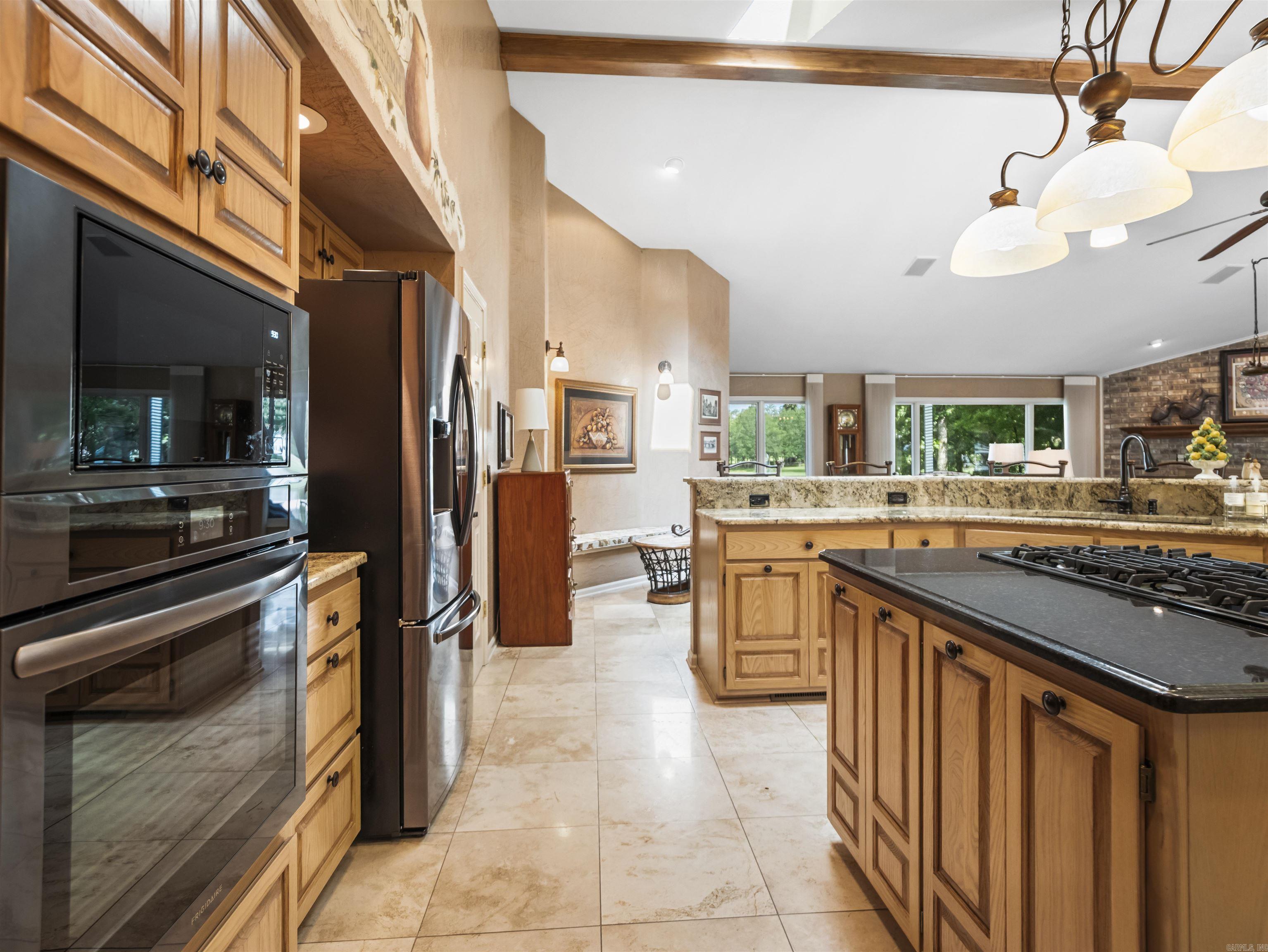 11 Realeza Ct.  Hot Springs Village, AR