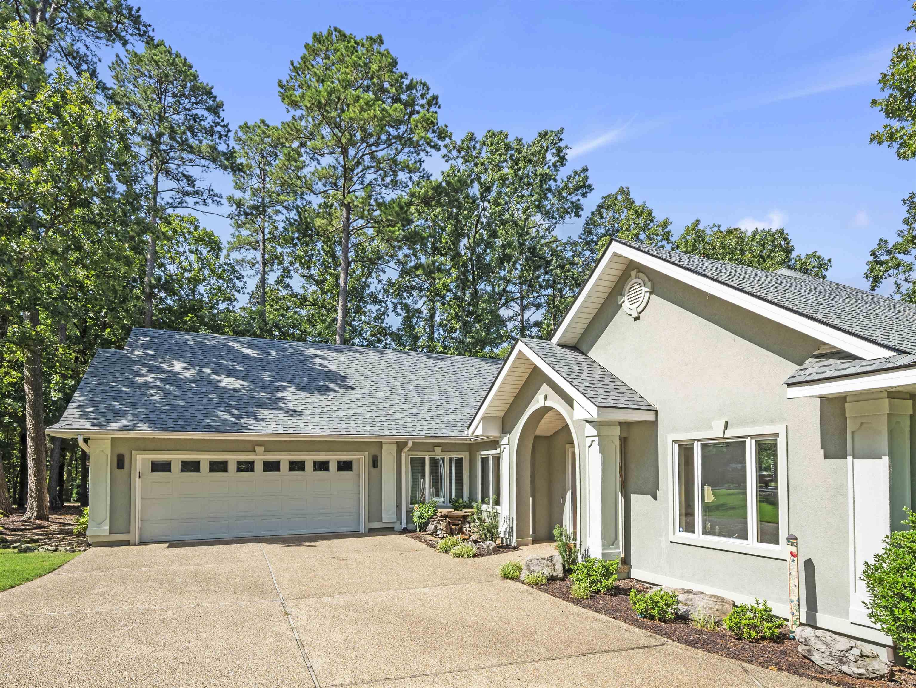 11 Realeza Ct.  Hot Springs Village, AR