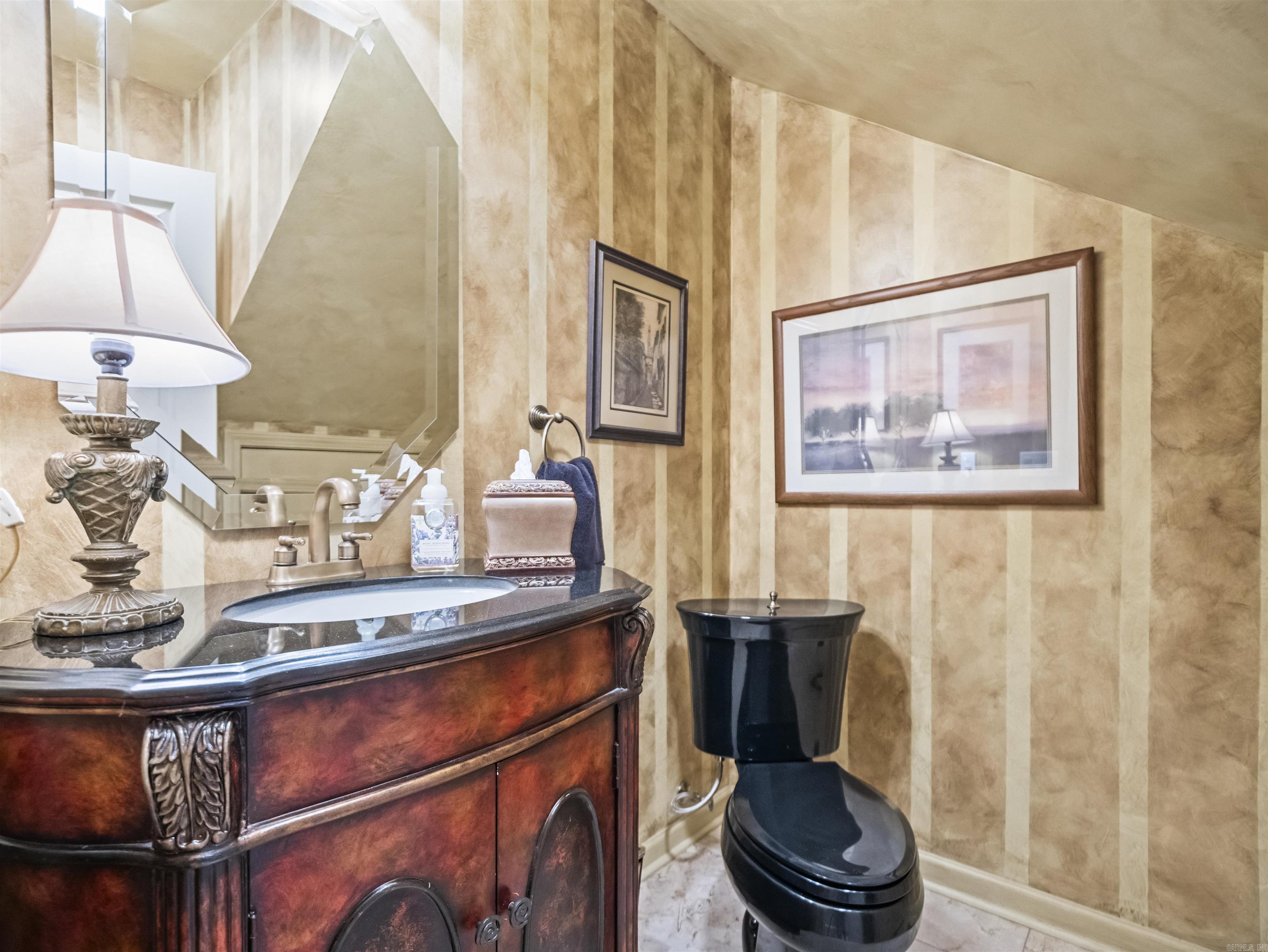 11 Realeza Ct.  Hot Springs Village, AR