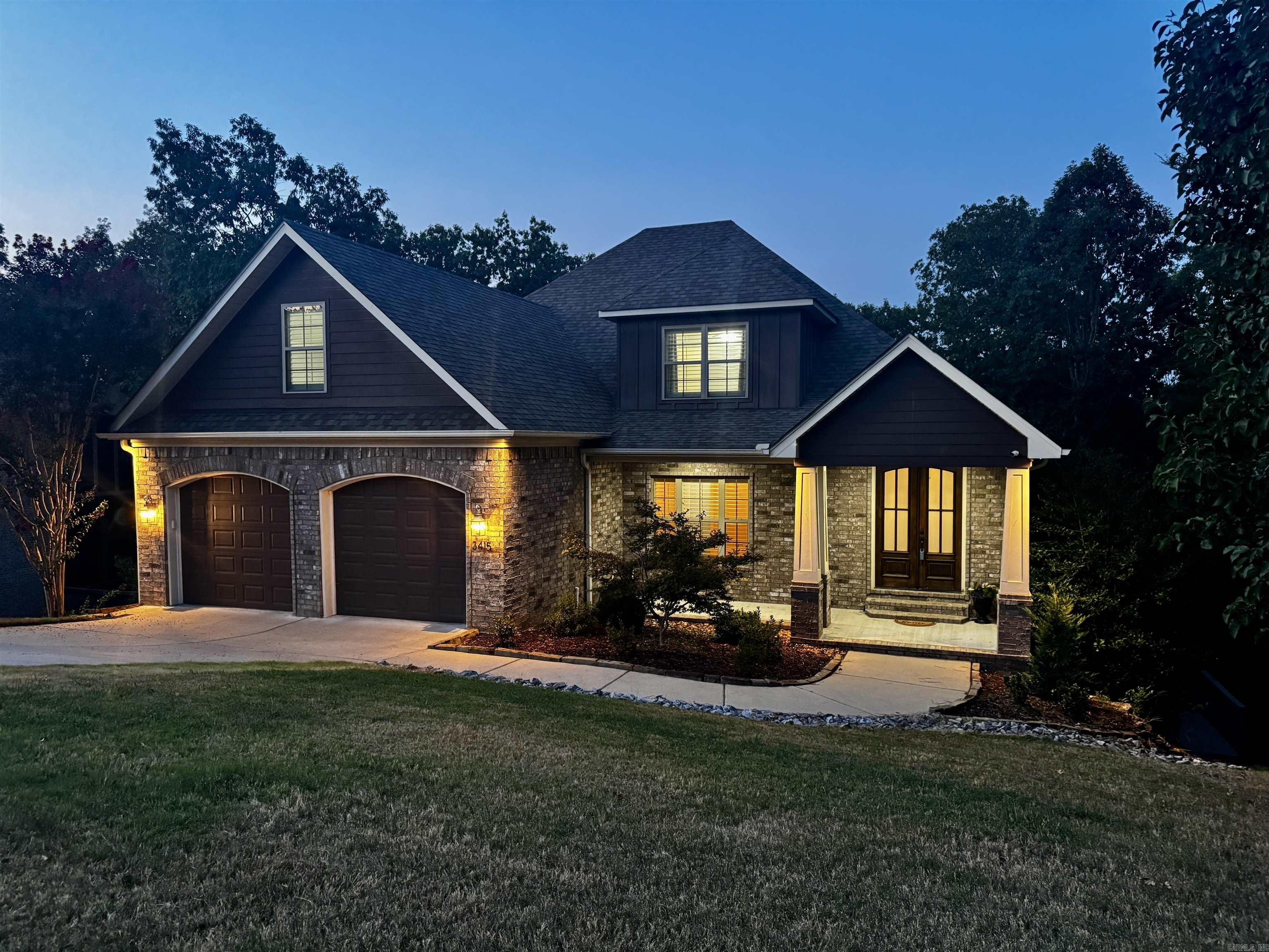 3415 Buckhorn Trail