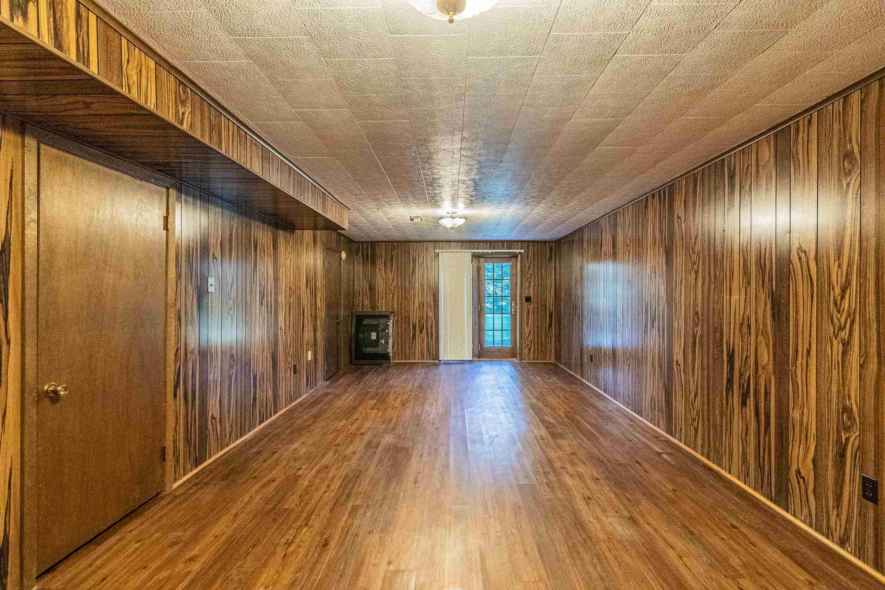2101 WILDROSE LN  Paragould, AR