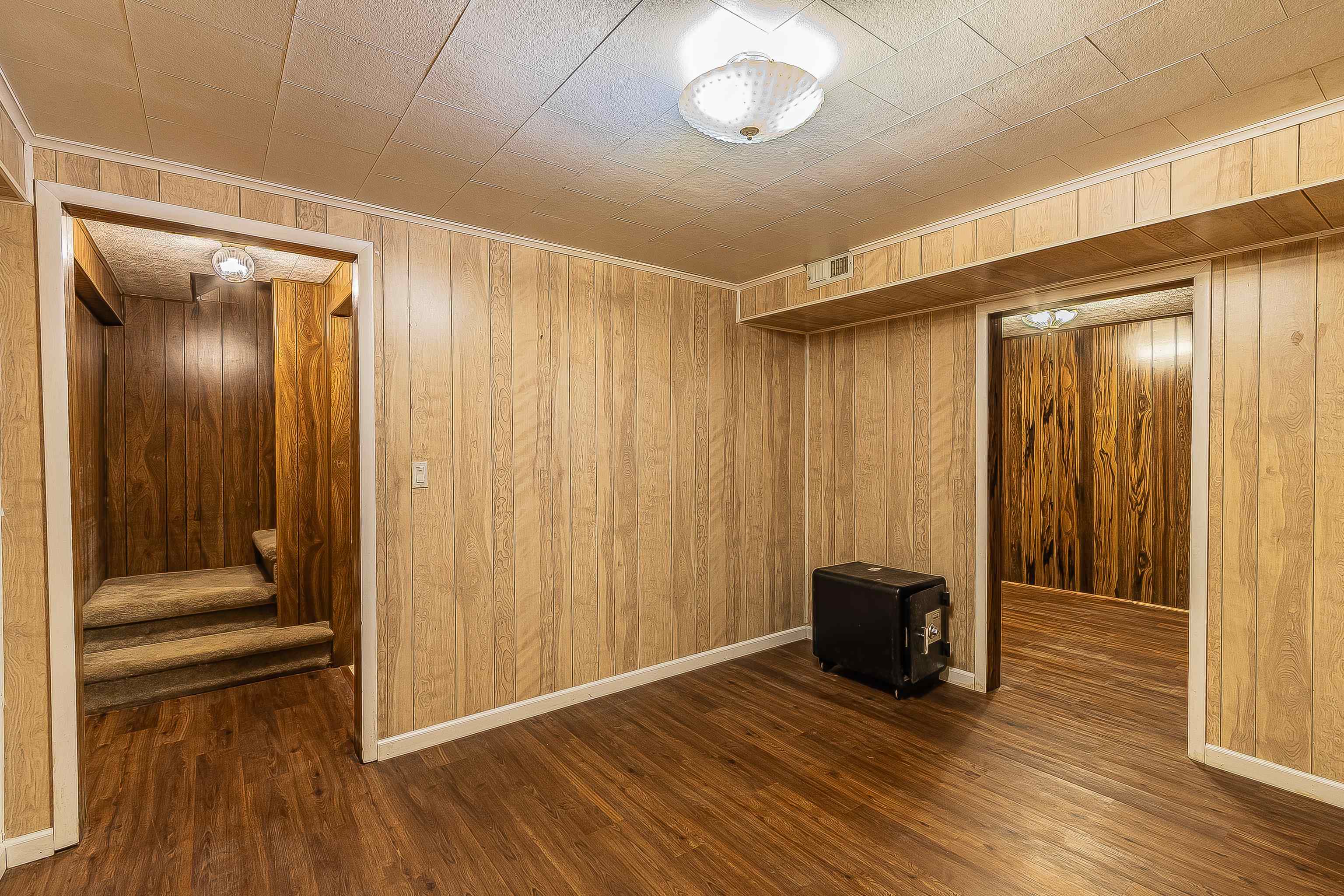2101 WILDROSE LN  Paragould, AR