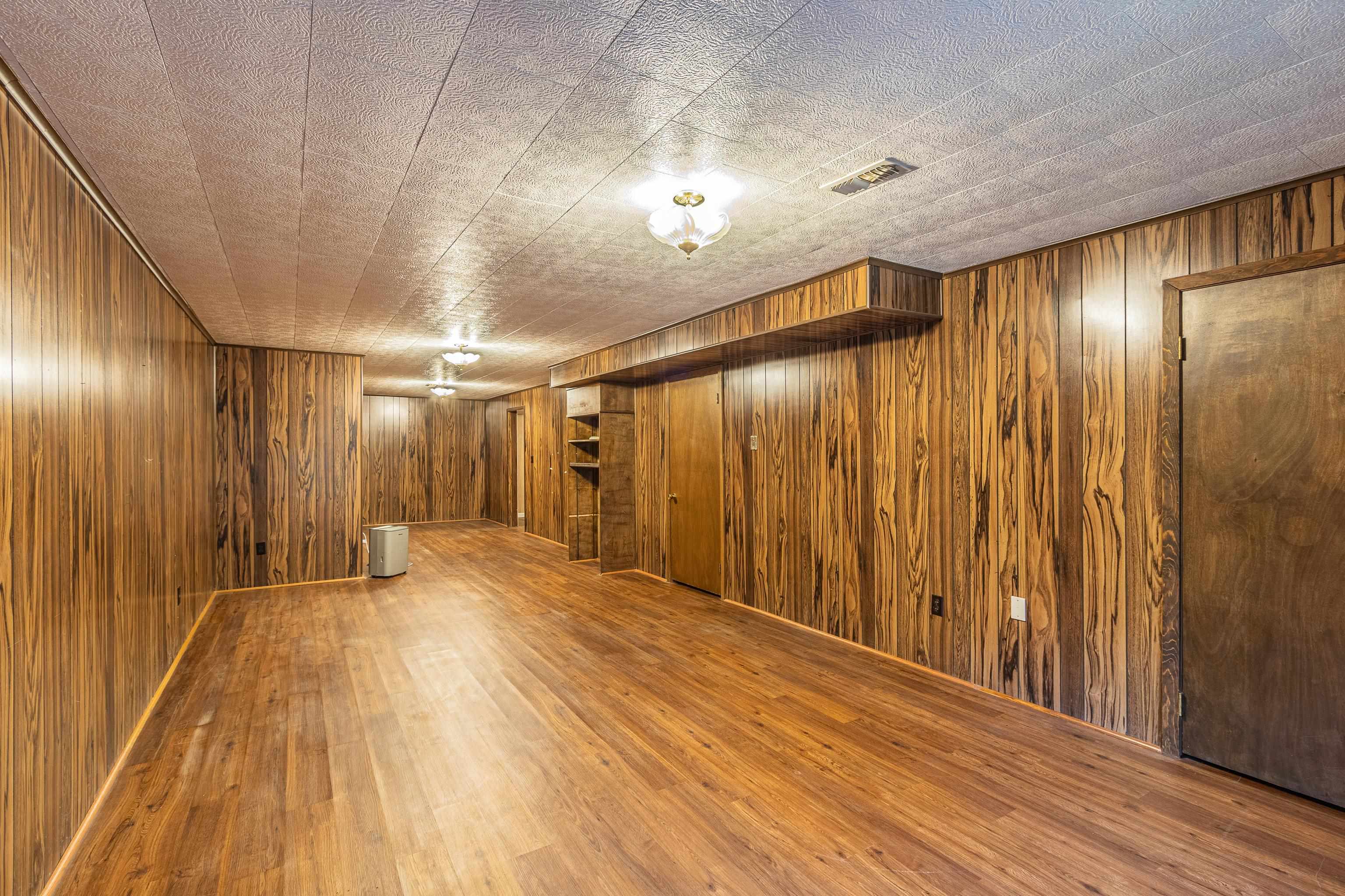 2101 WILDROSE LN  Paragould, AR