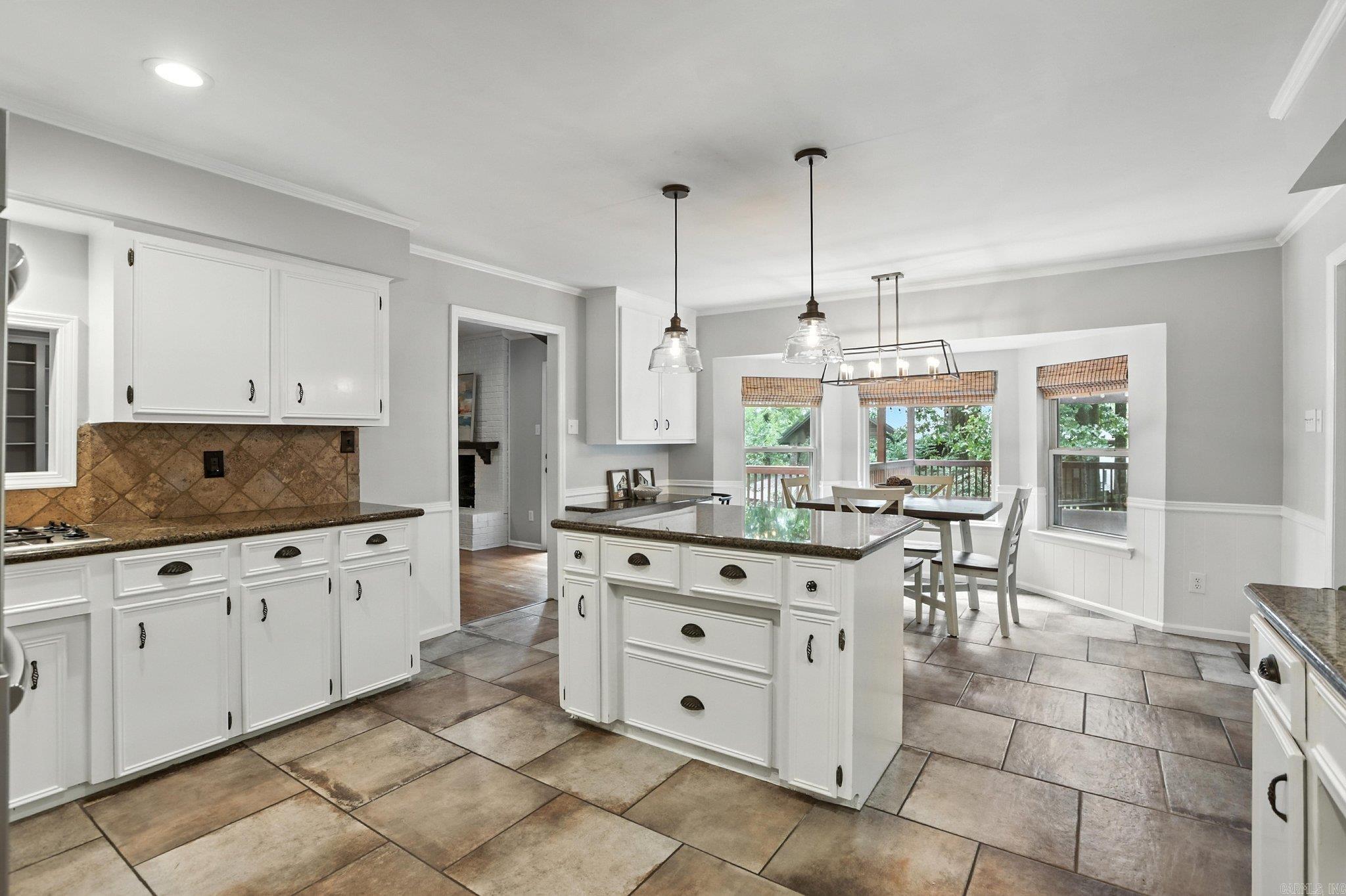 13307 Saint Charles  Little Rock, AR