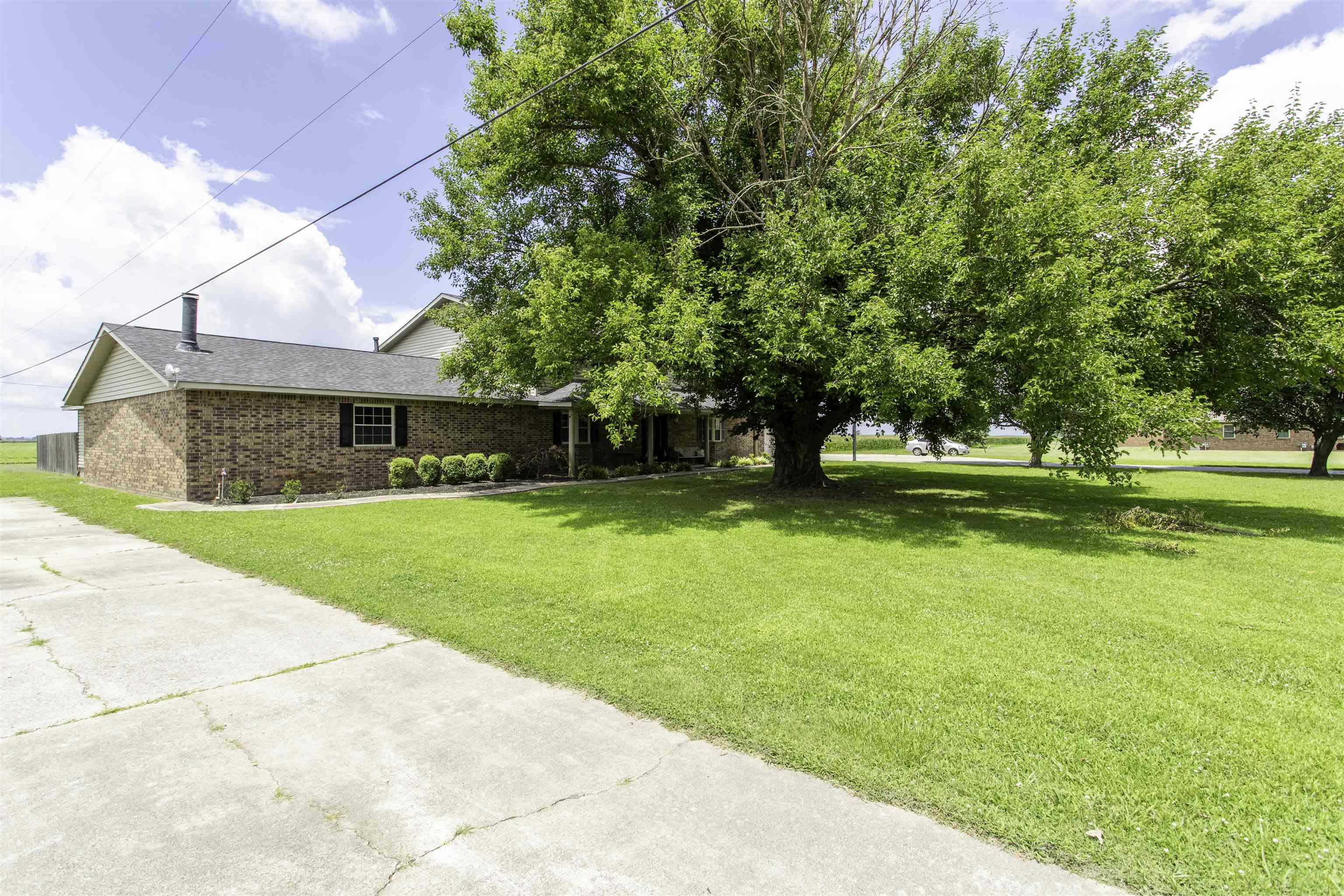 511 pocahontas Walnut Ridge, AR 72476