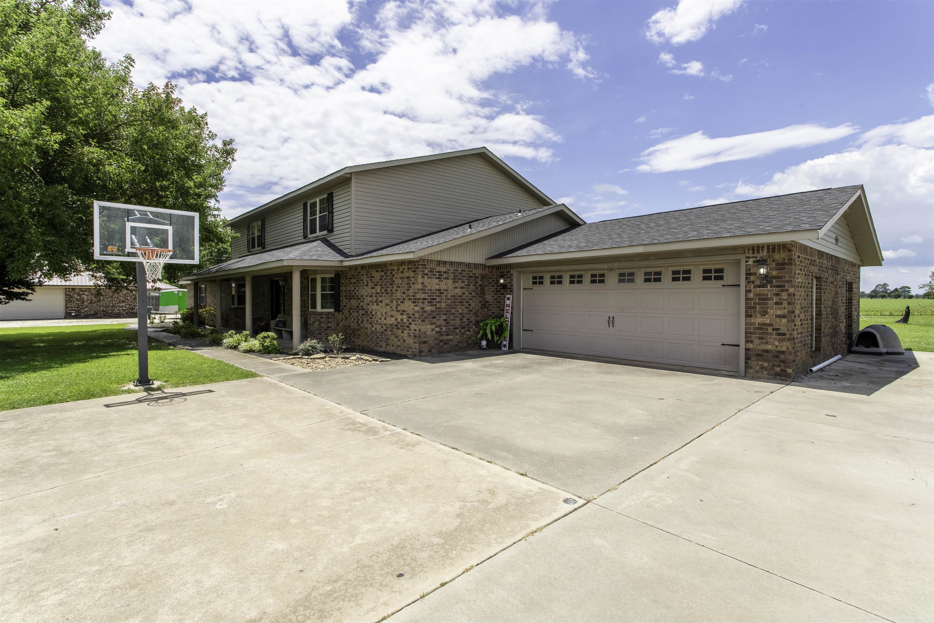 511 pocahontas Walnut Ridge, AR 72476