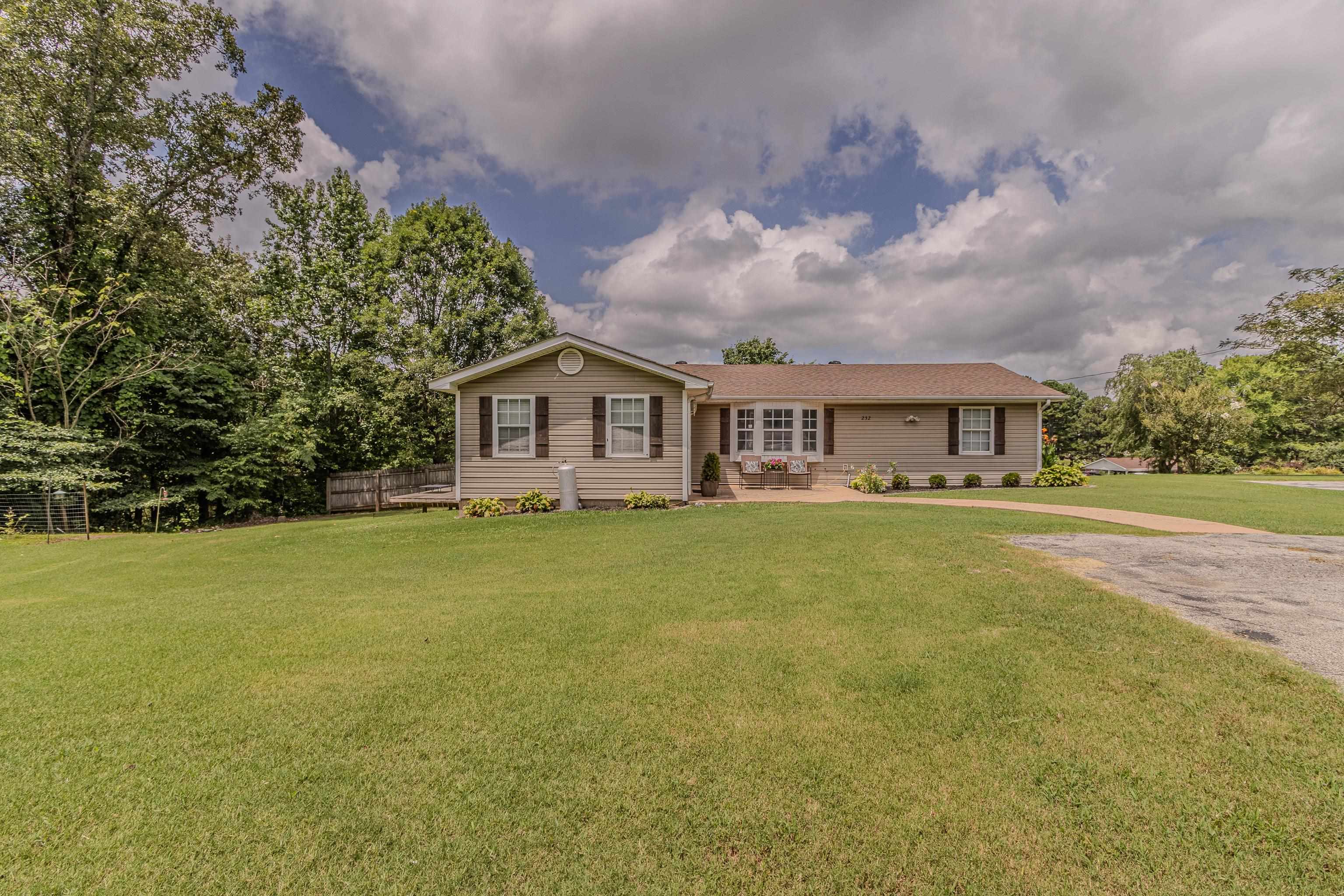 232 Mountain Home  Paragould, AR
