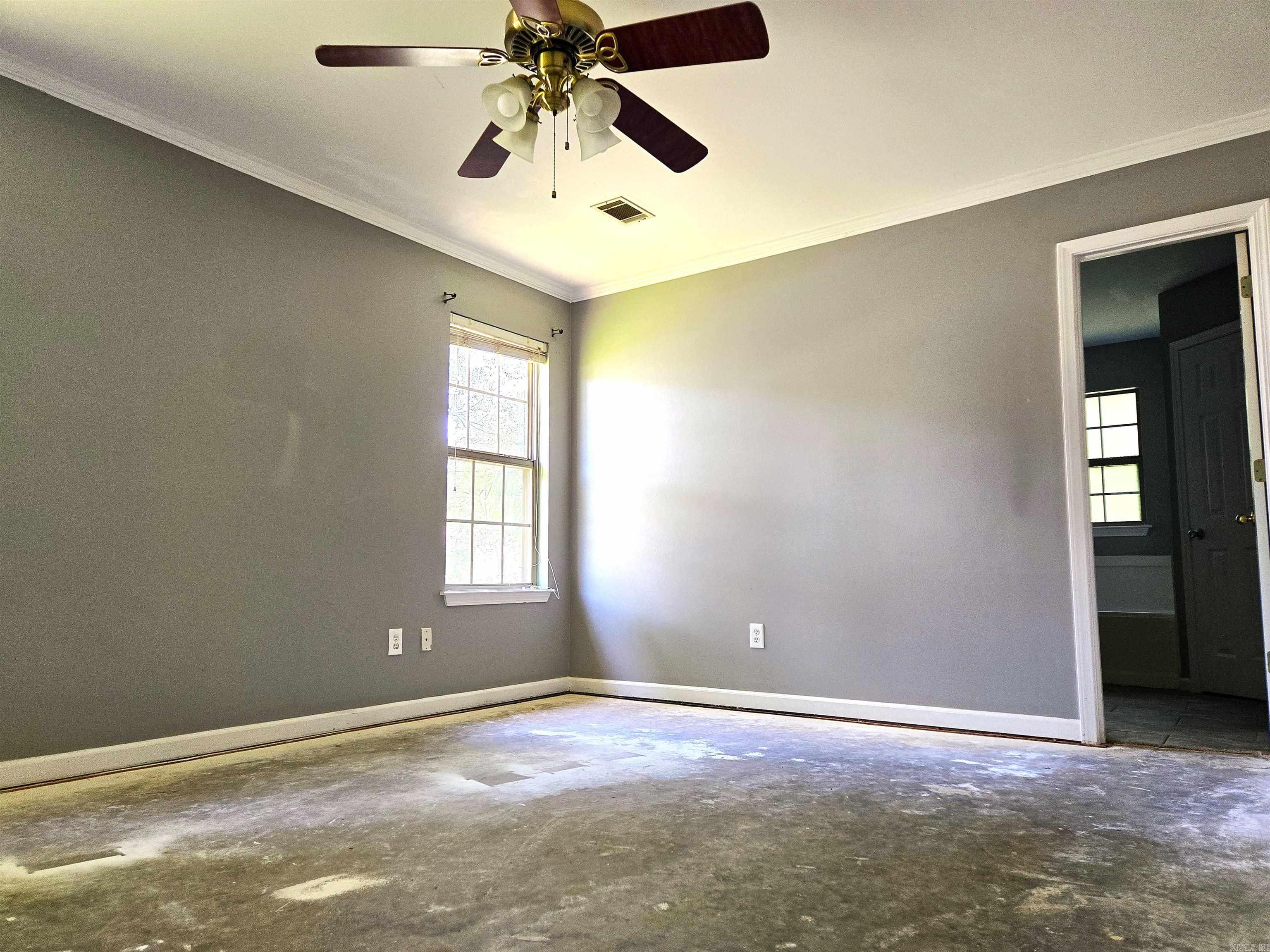 1146 Spring Creek Benton, AR 72015