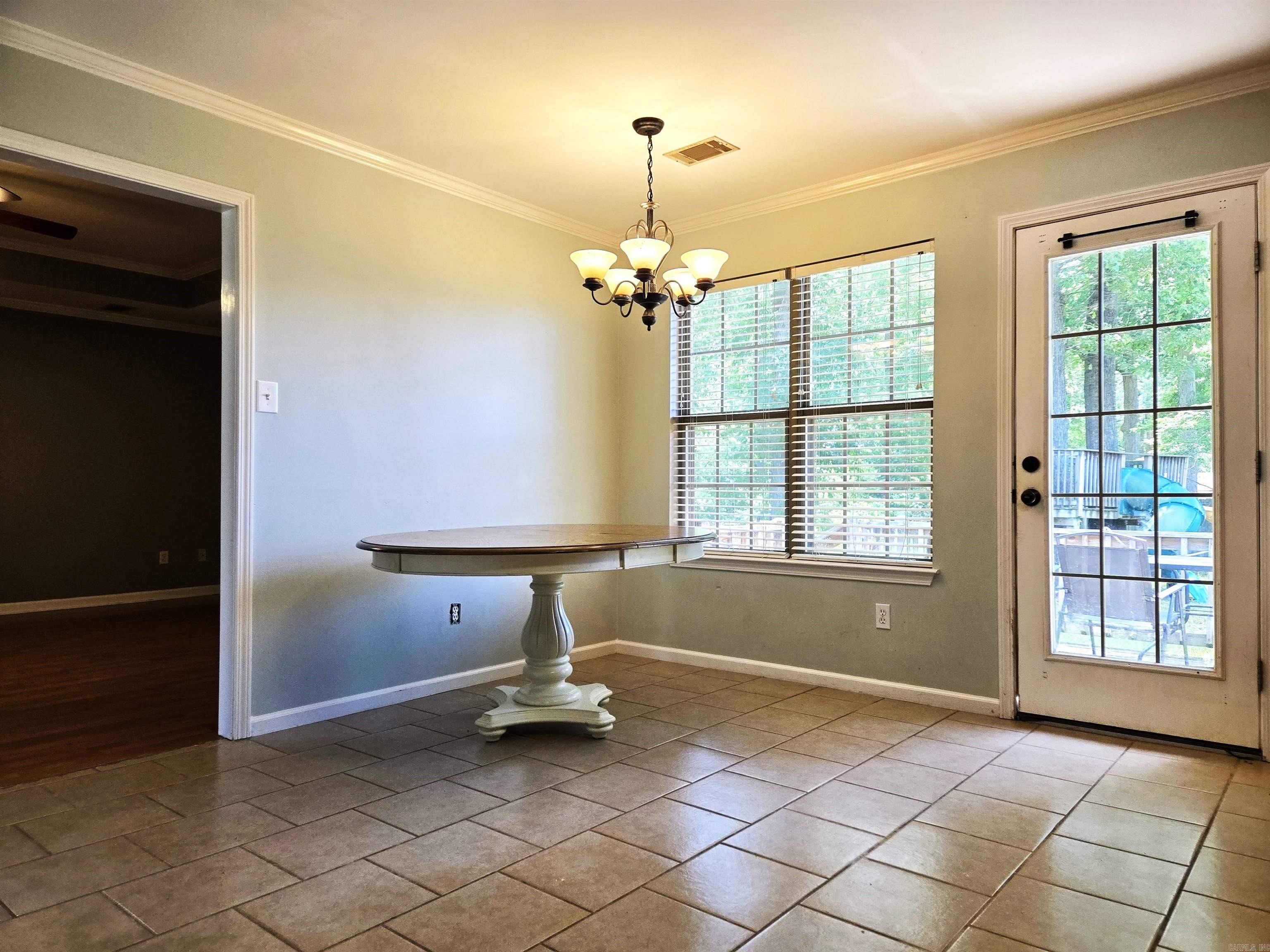 1146 Spring Creek Benton, AR 72015