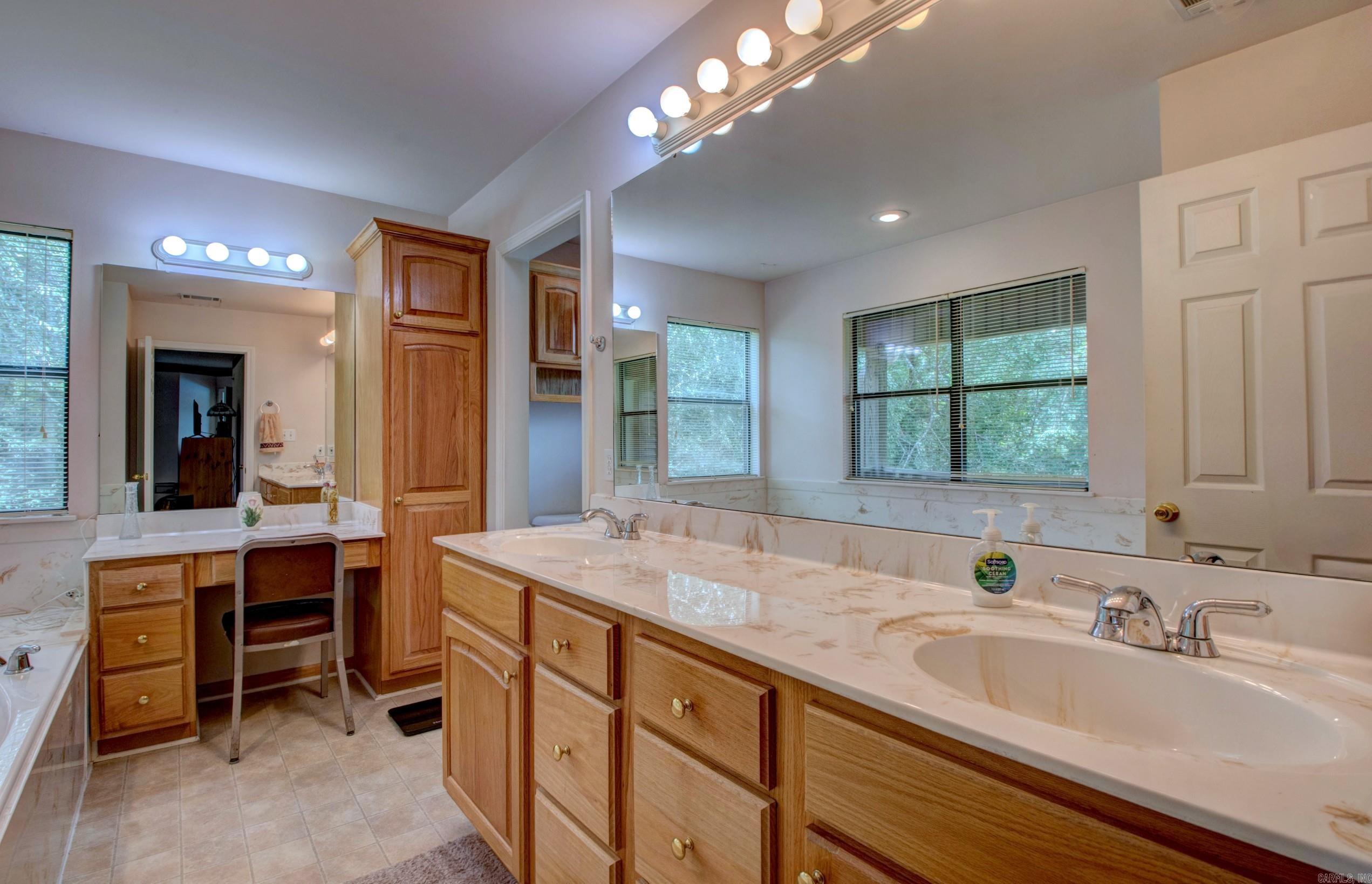 12711 Keener Rd.  Cabot, AR