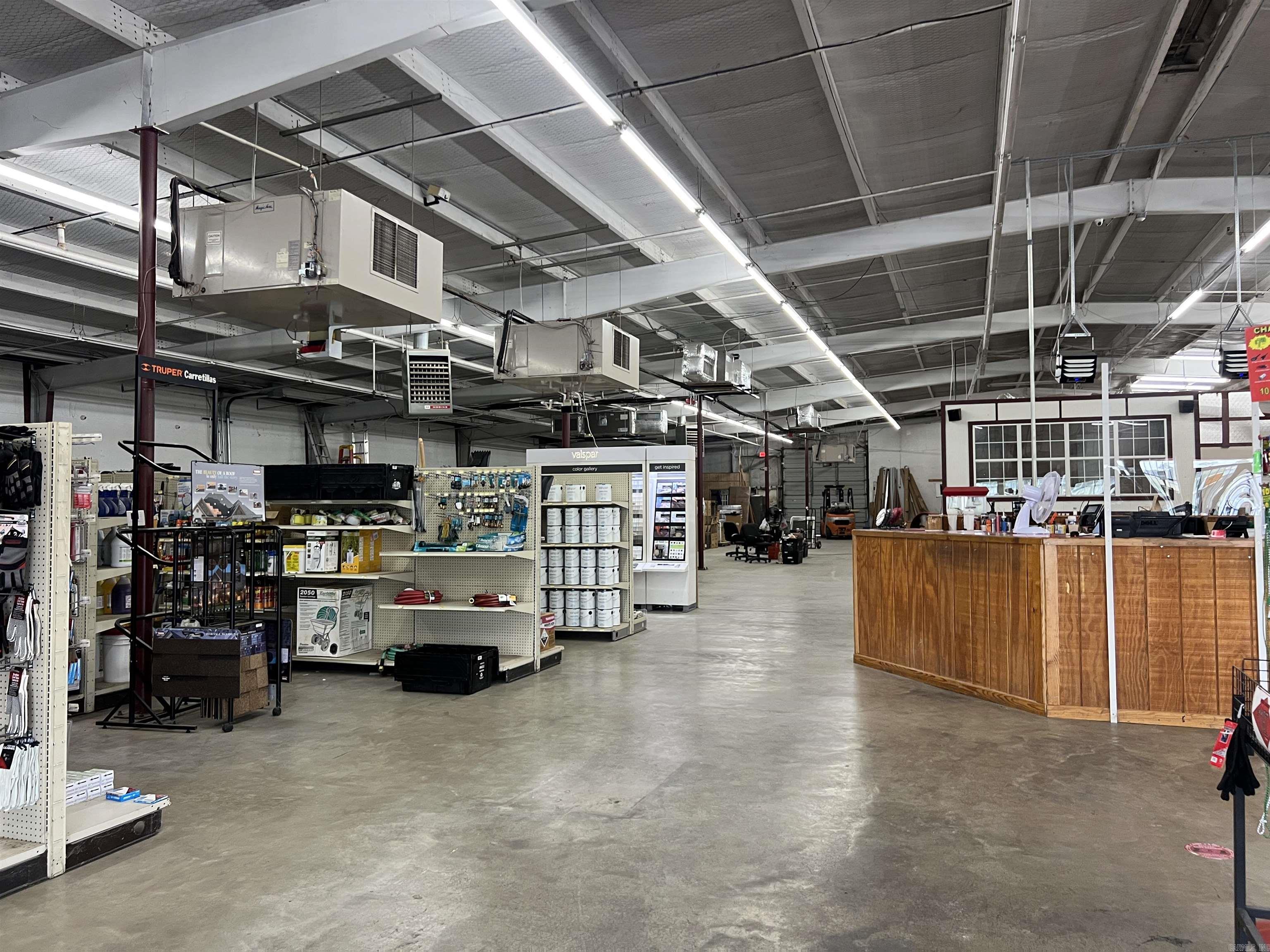 901 Commerce  Pine Bluff, AR