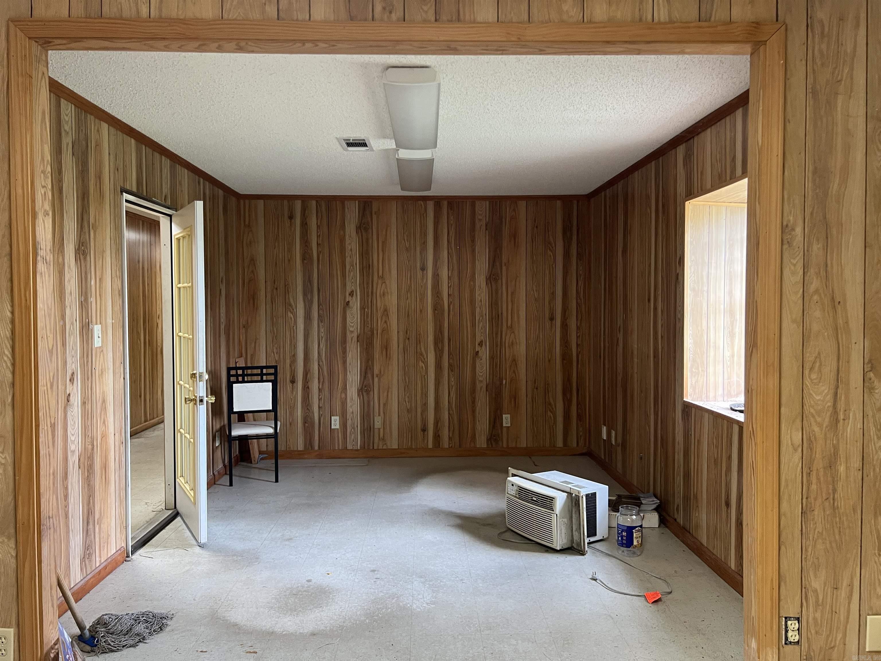 901 Commerce  Pine Bluff, AR