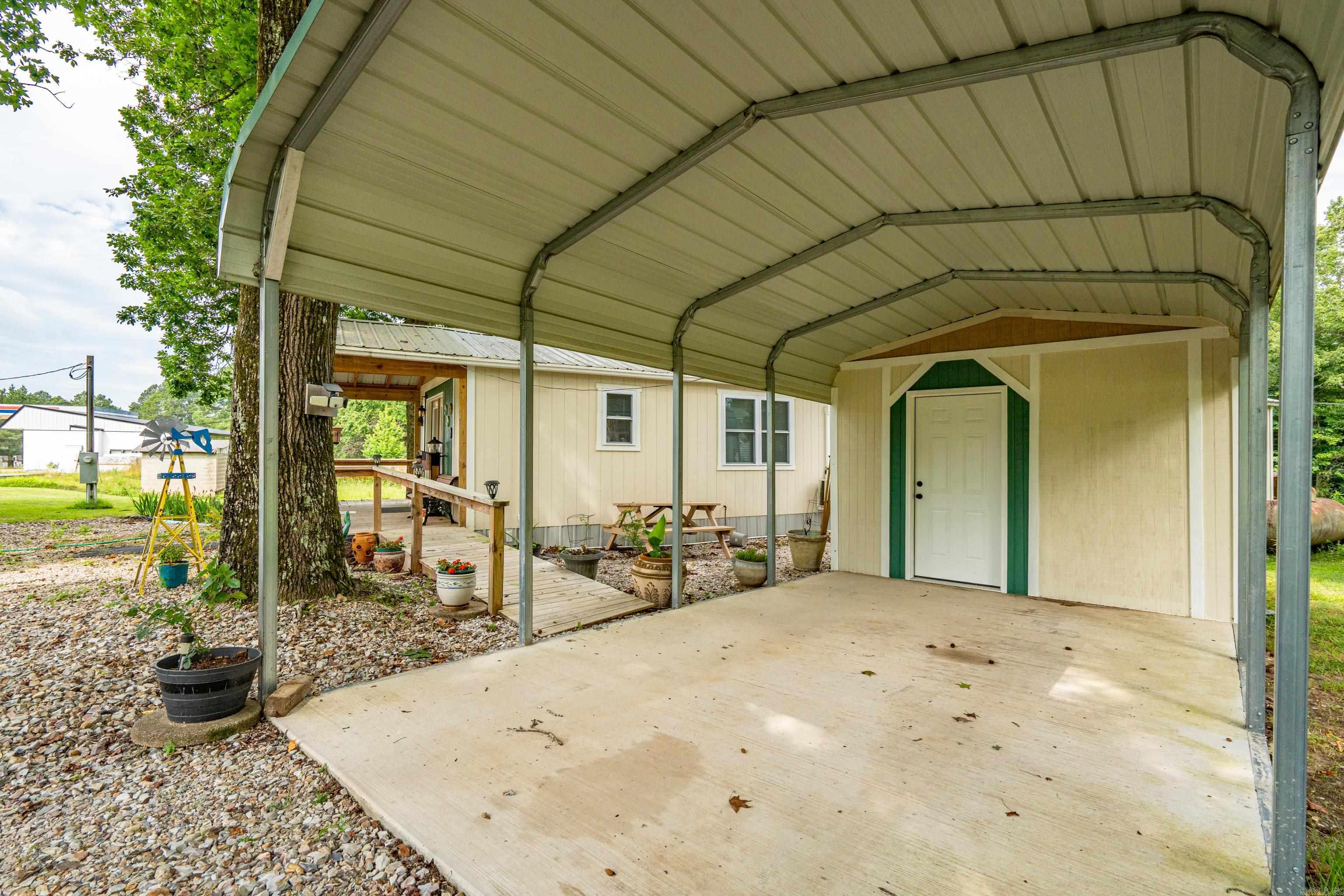 1976 Highway 70  Bonnerdale, AR