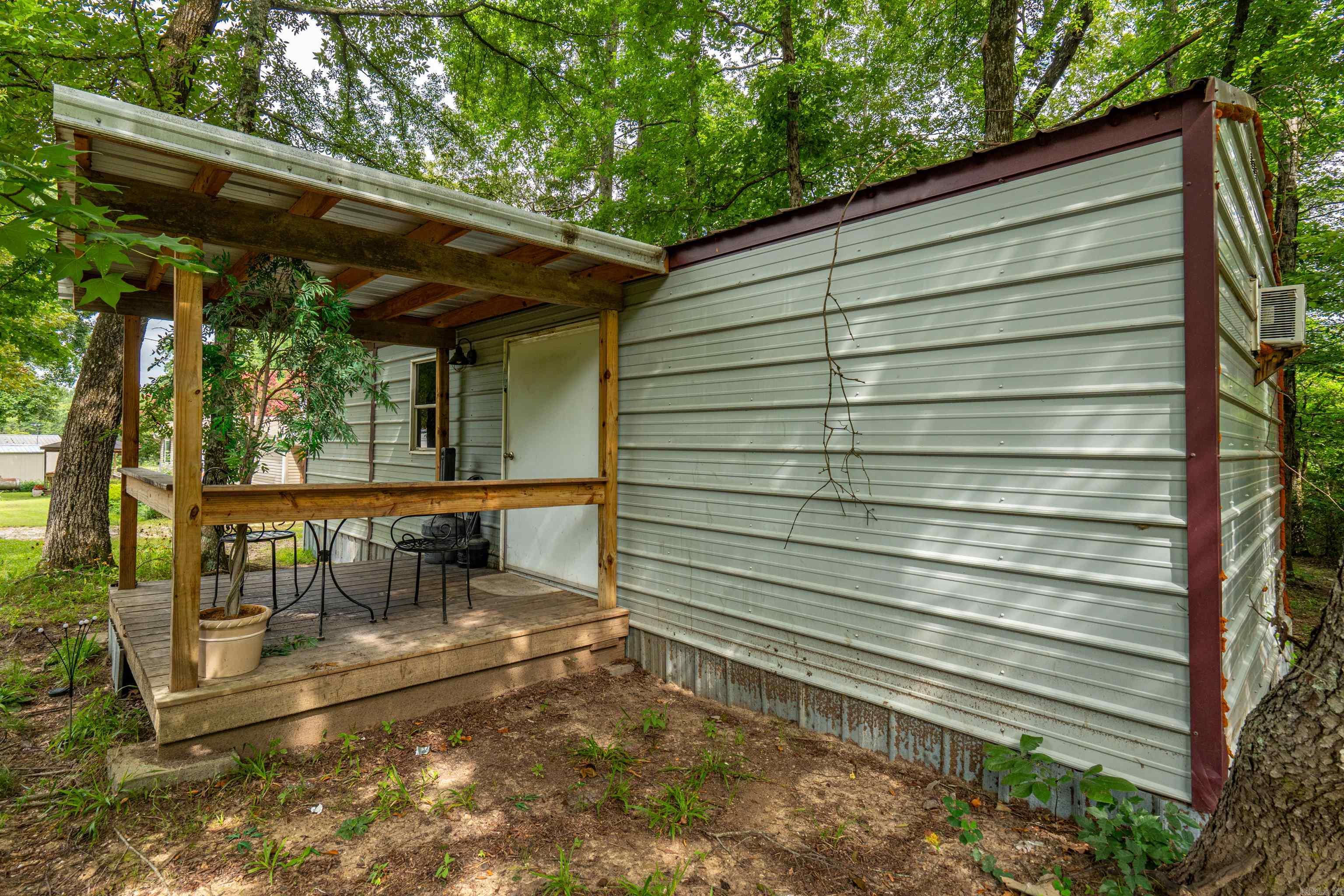 1976 Highway 70  Bonnerdale, AR