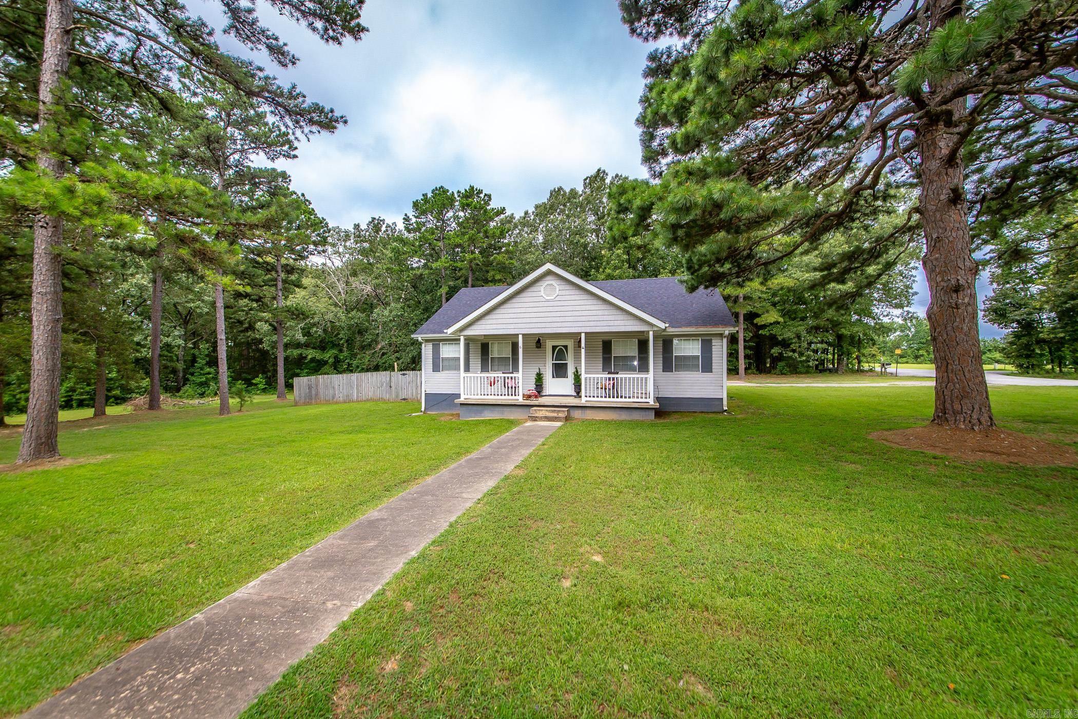 6 Trace Dr. Greers Ferry, AR 72067