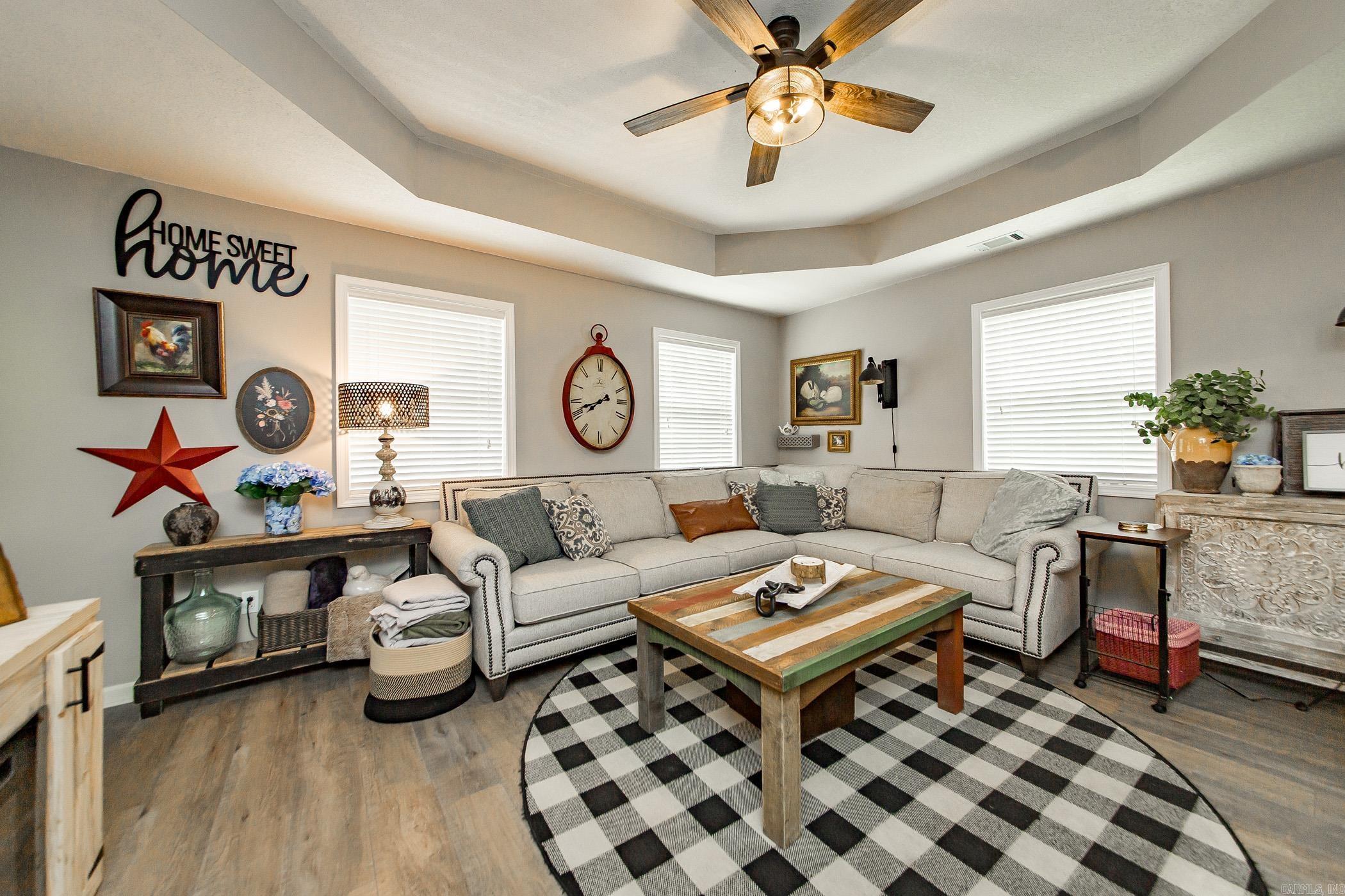 6 Trace Dr. Greers Ferry, AR 72067