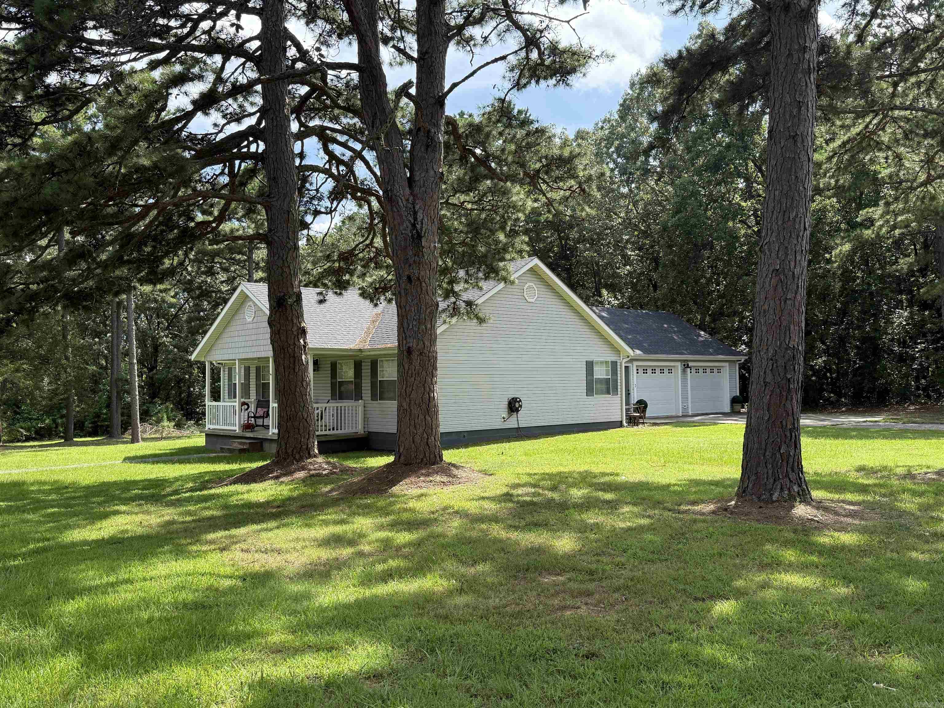 6 Trace Dr. Greers Ferry, AR 72067