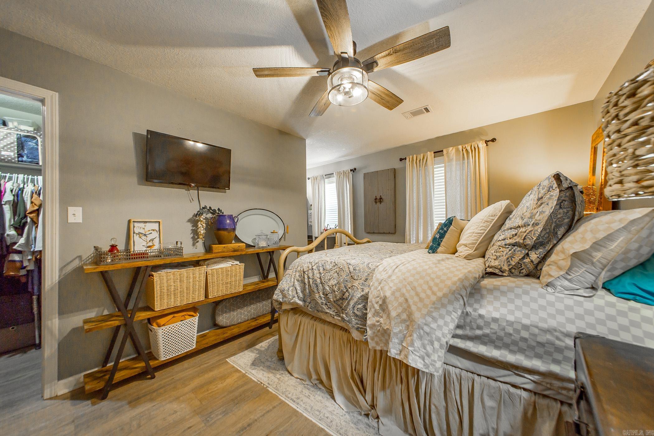 6 Trace Dr. Greers Ferry, AR 72067