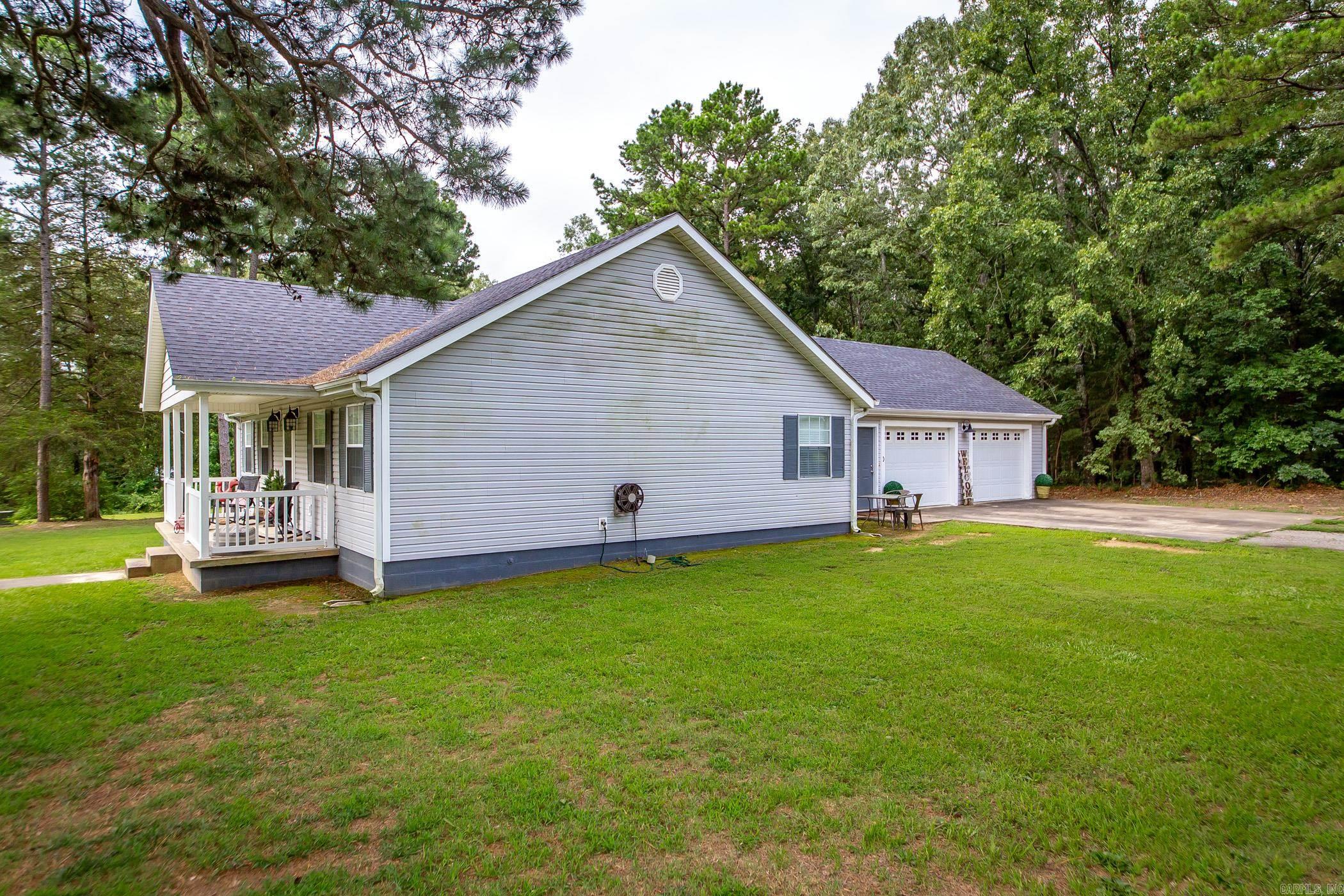 6 Trace Dr. Greers Ferry, AR 72067