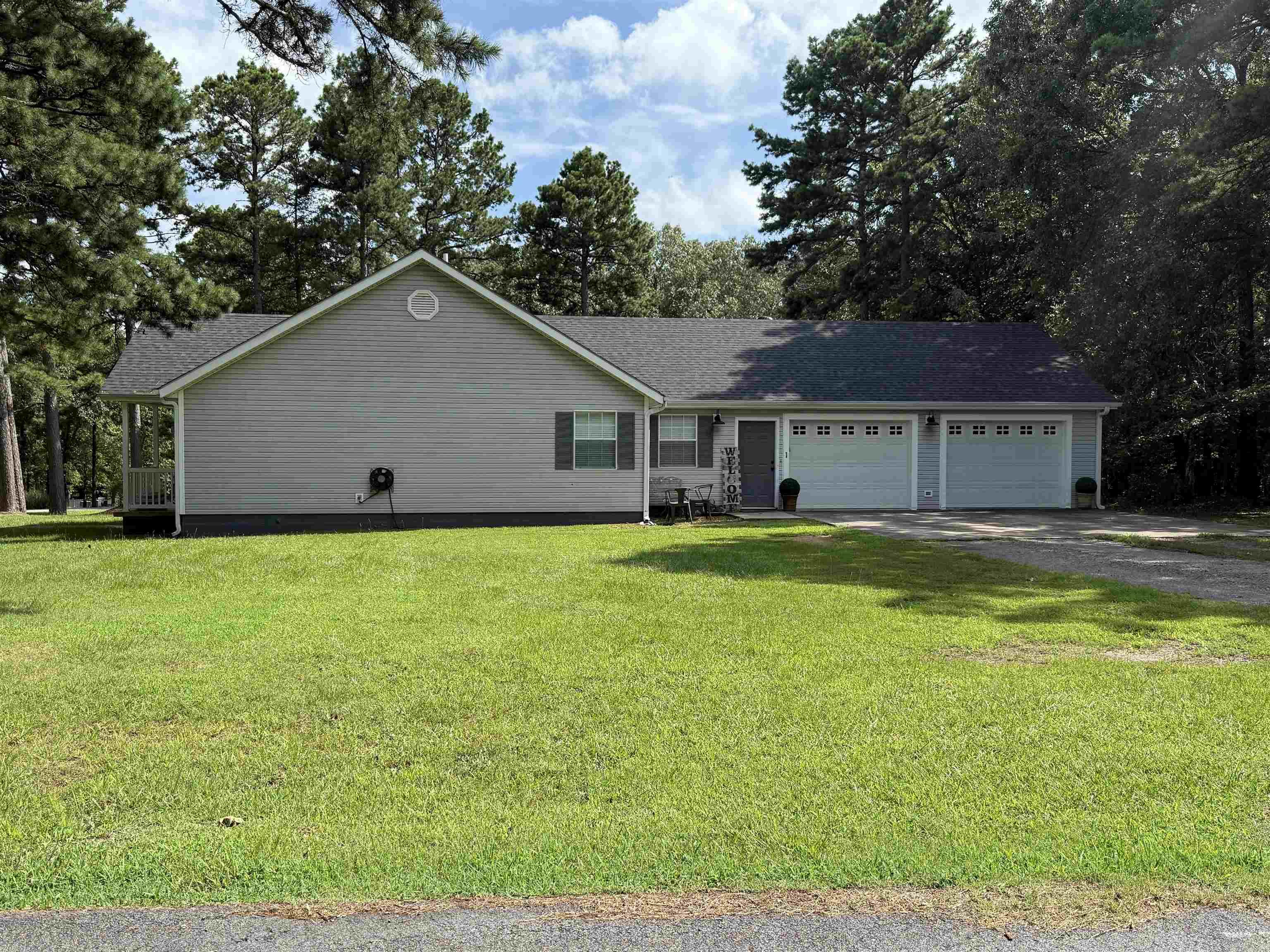 6 Trace Dr. Greers Ferry, AR 72067