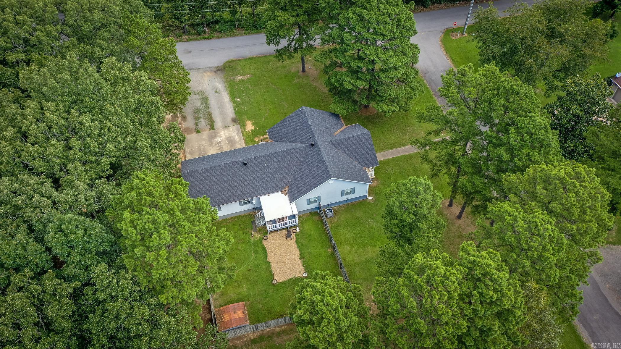 6 Trace Dr. Greers Ferry, AR 72067