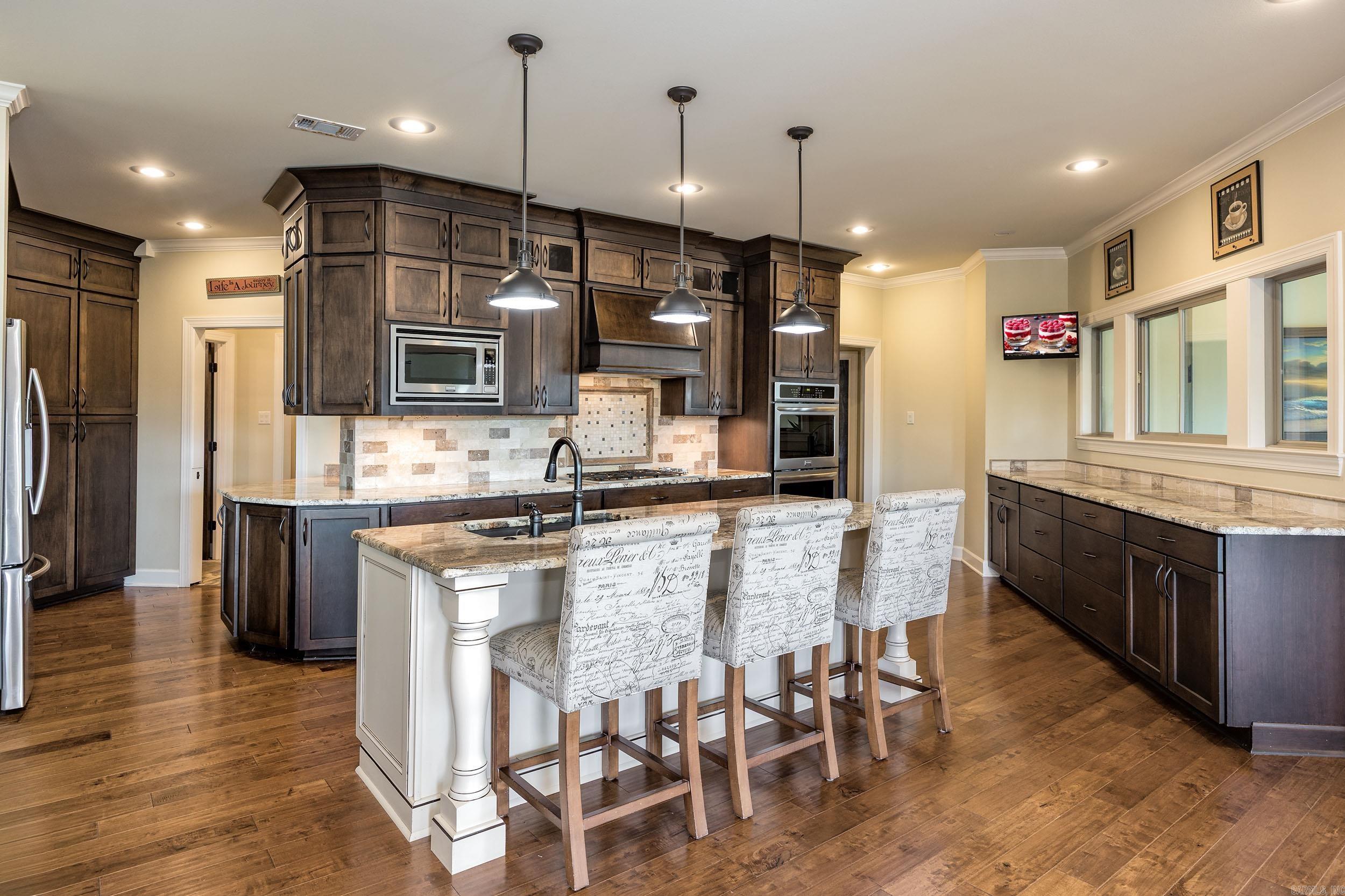 7325 Palm Beach  Benton, AR