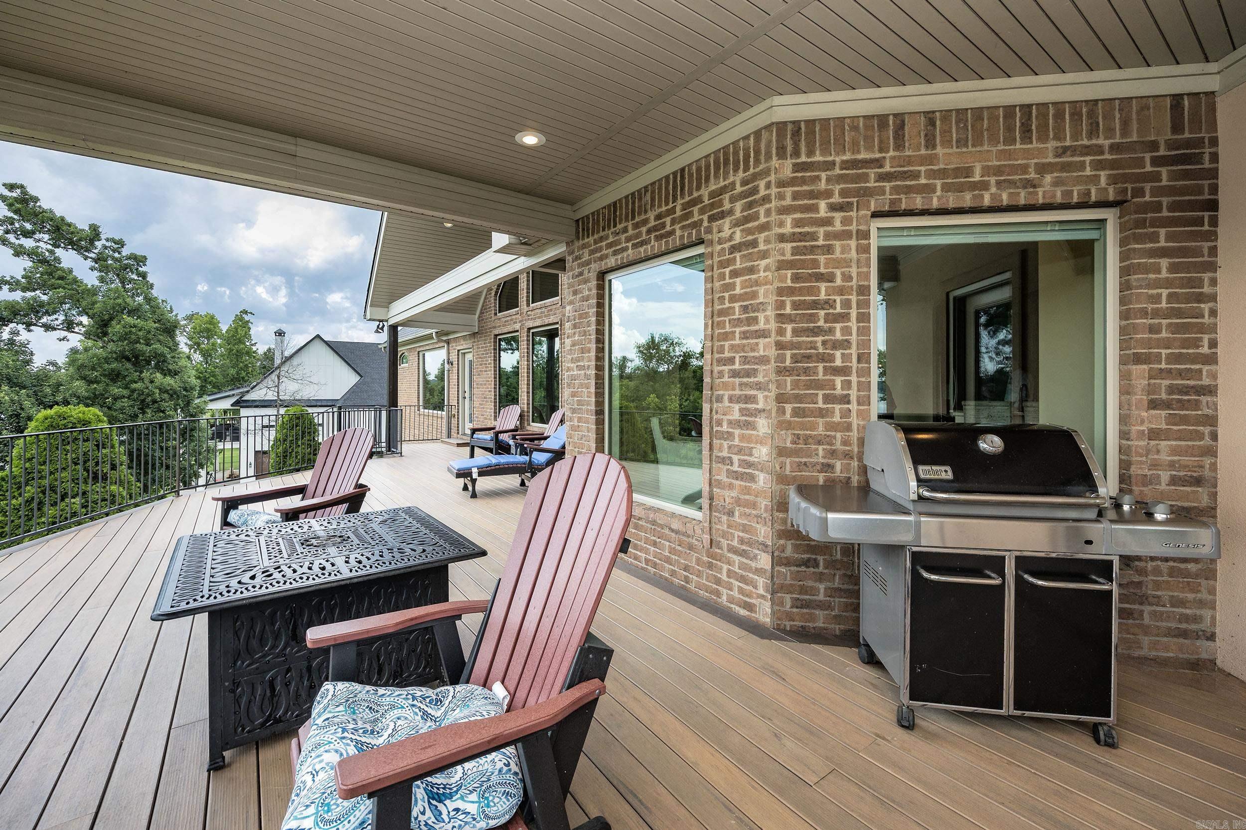 7325 Palm Beach  Benton, AR