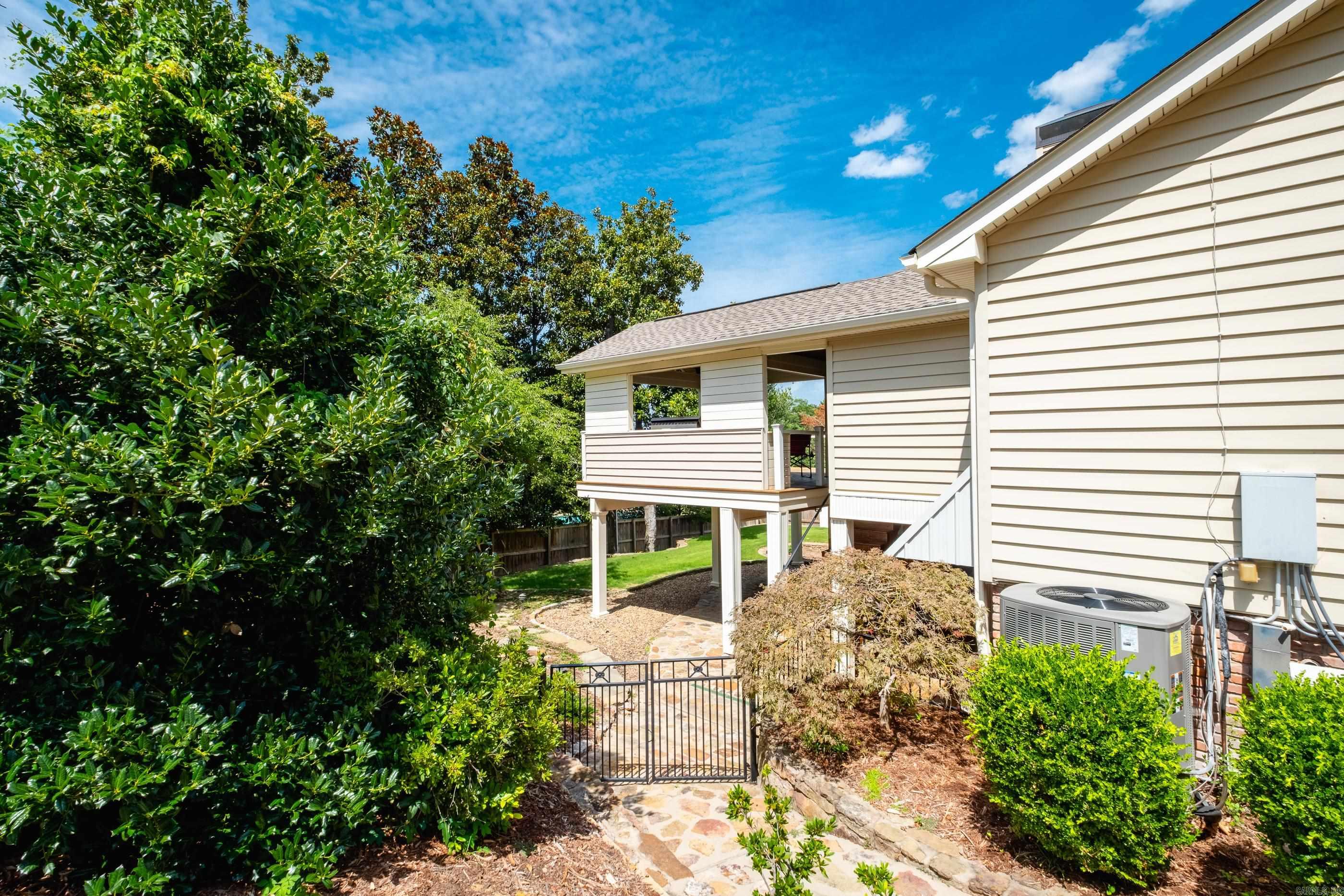 5920 Scenic Drive  Little Rock, AR