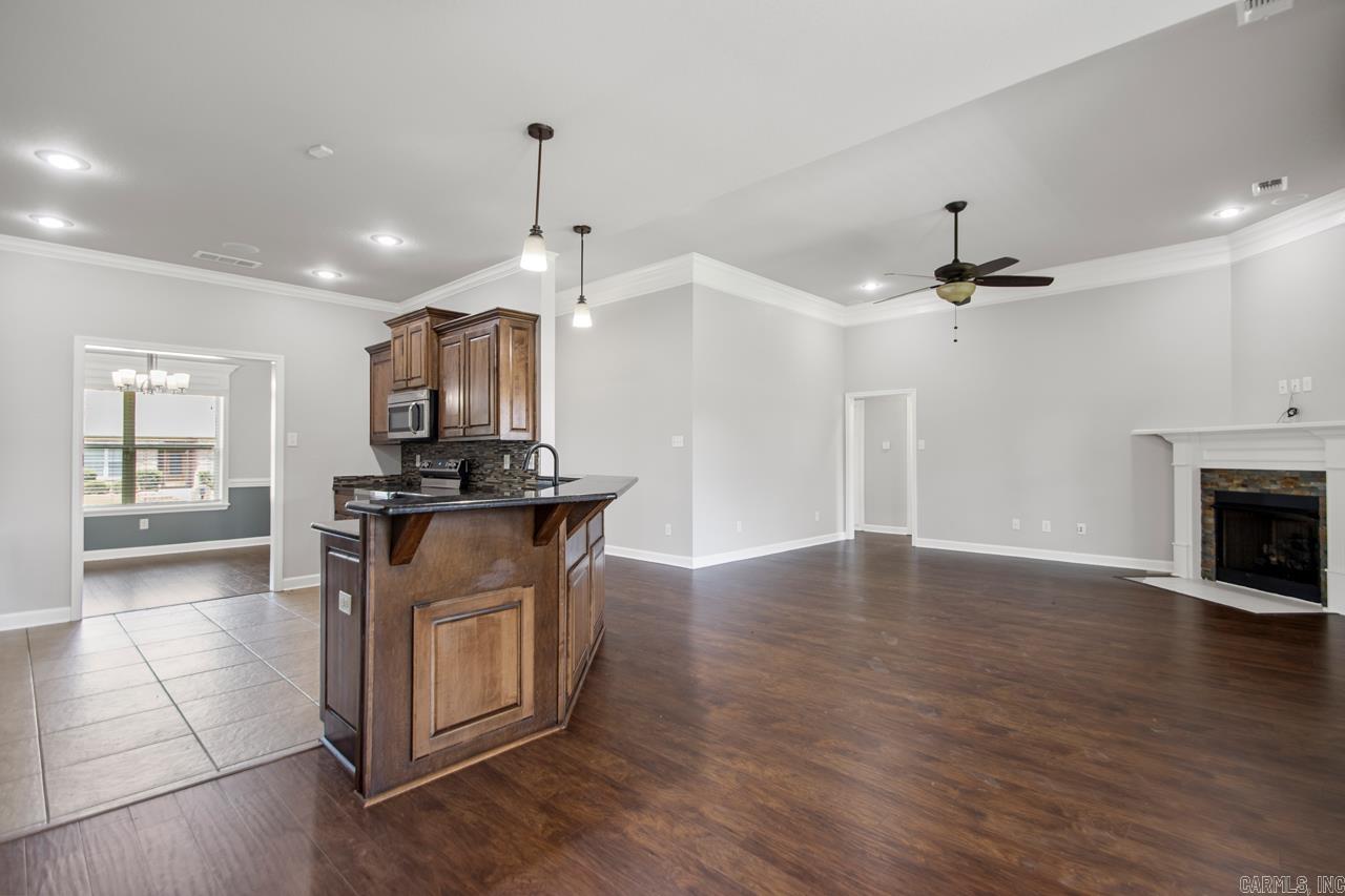 141 Creekside Drive Austin, AR 72007