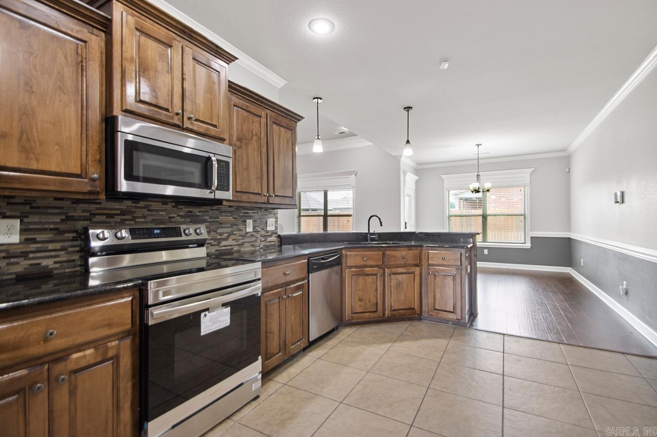 141 Creekside Drive Austin, AR 72007