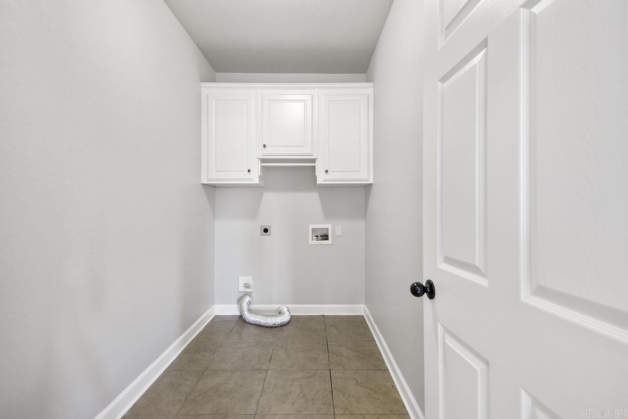 141 Creekside Drive Austin, AR 72007