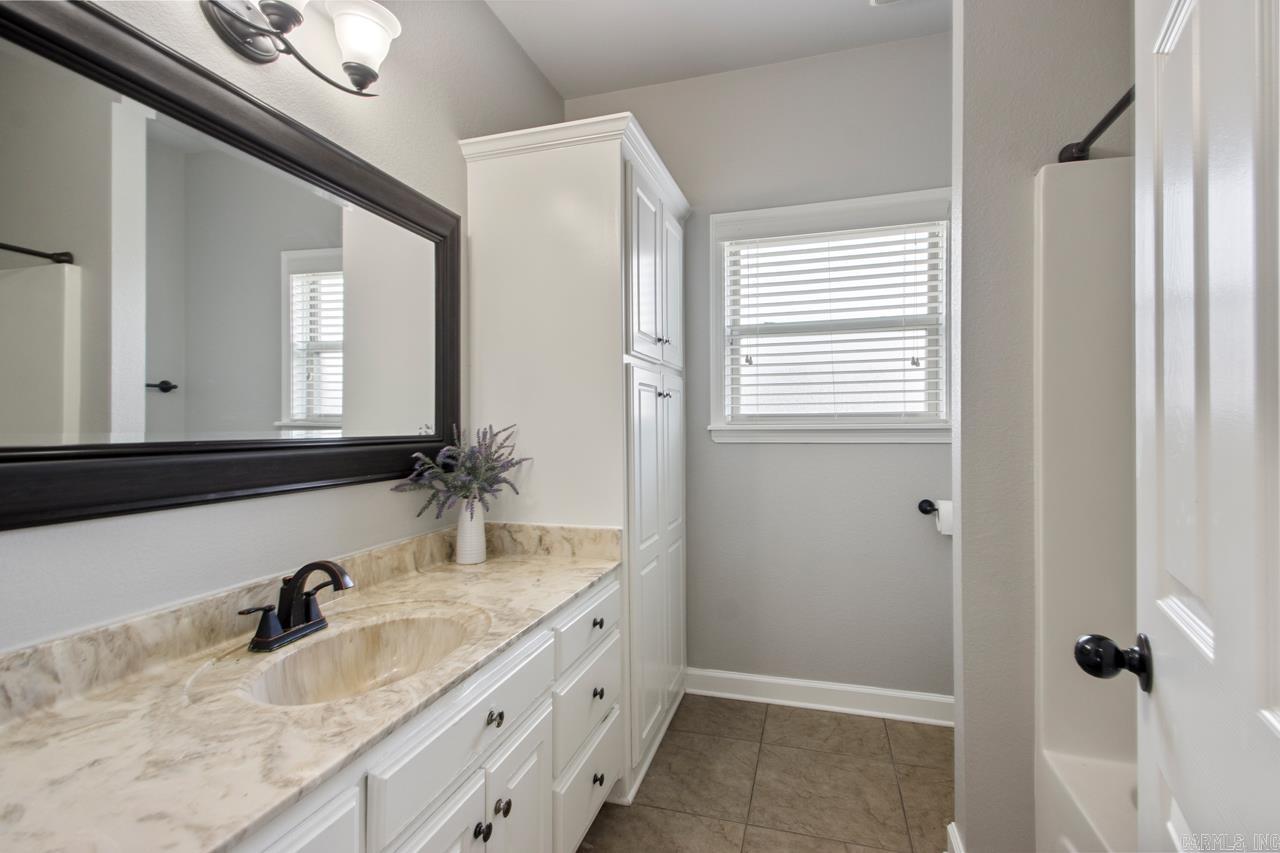141 Creekside Drive Austin, AR 72007