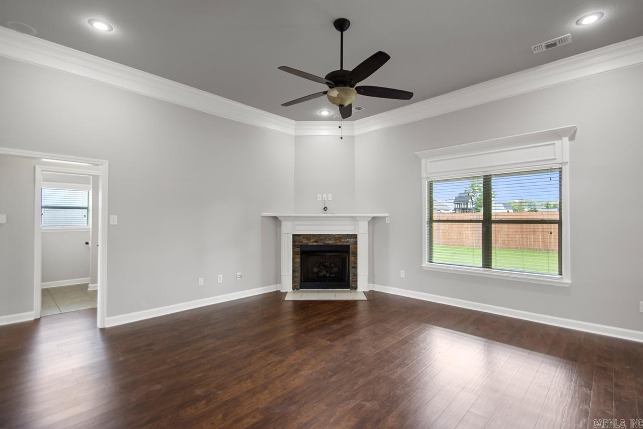 141 Creekside Drive Austin, AR 72007