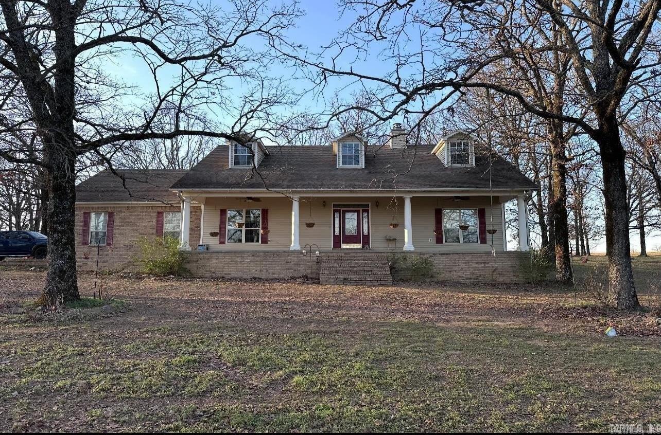 26 Barney Rd Enola, AR 72047